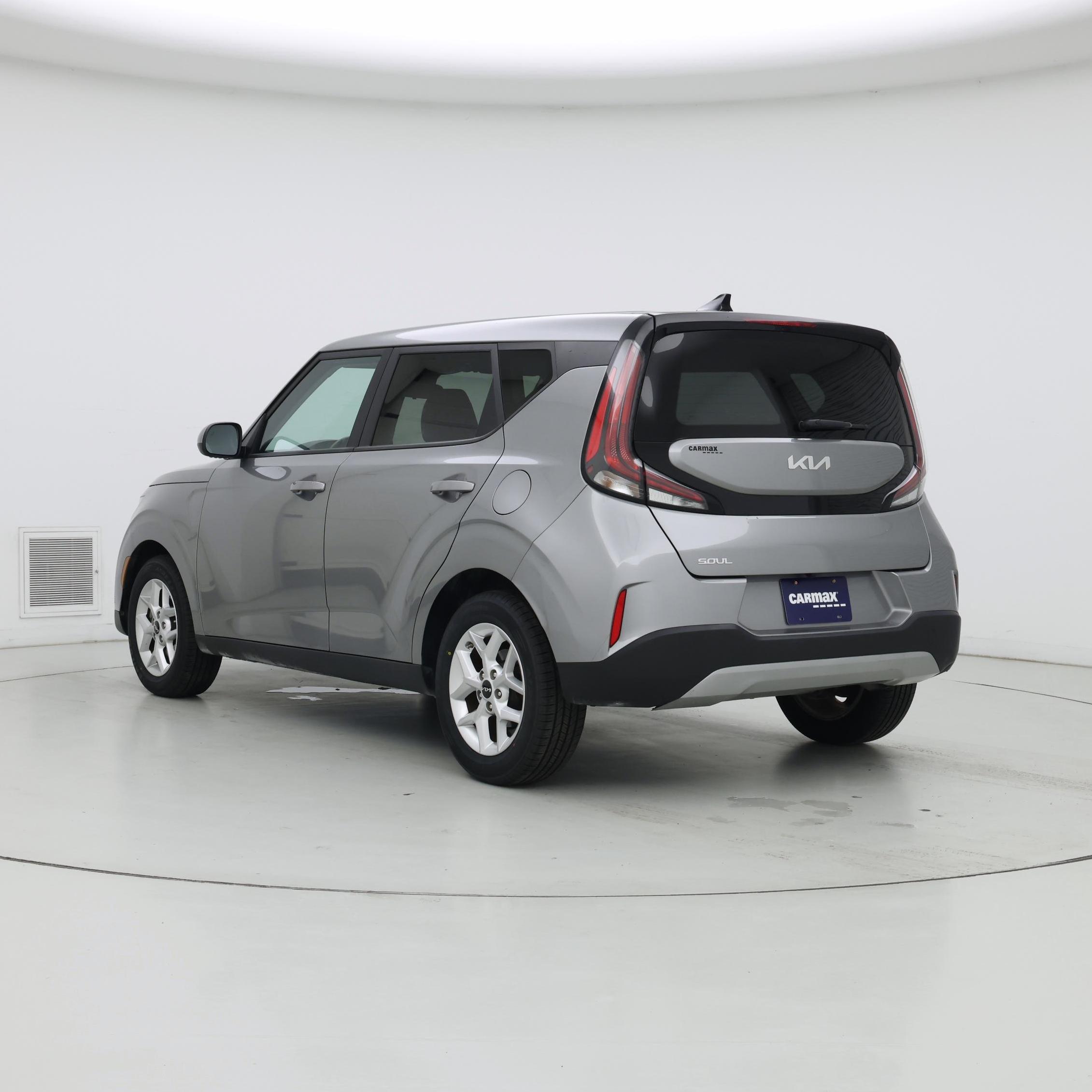 Thumbnail: 2023 Kia Soul - 2