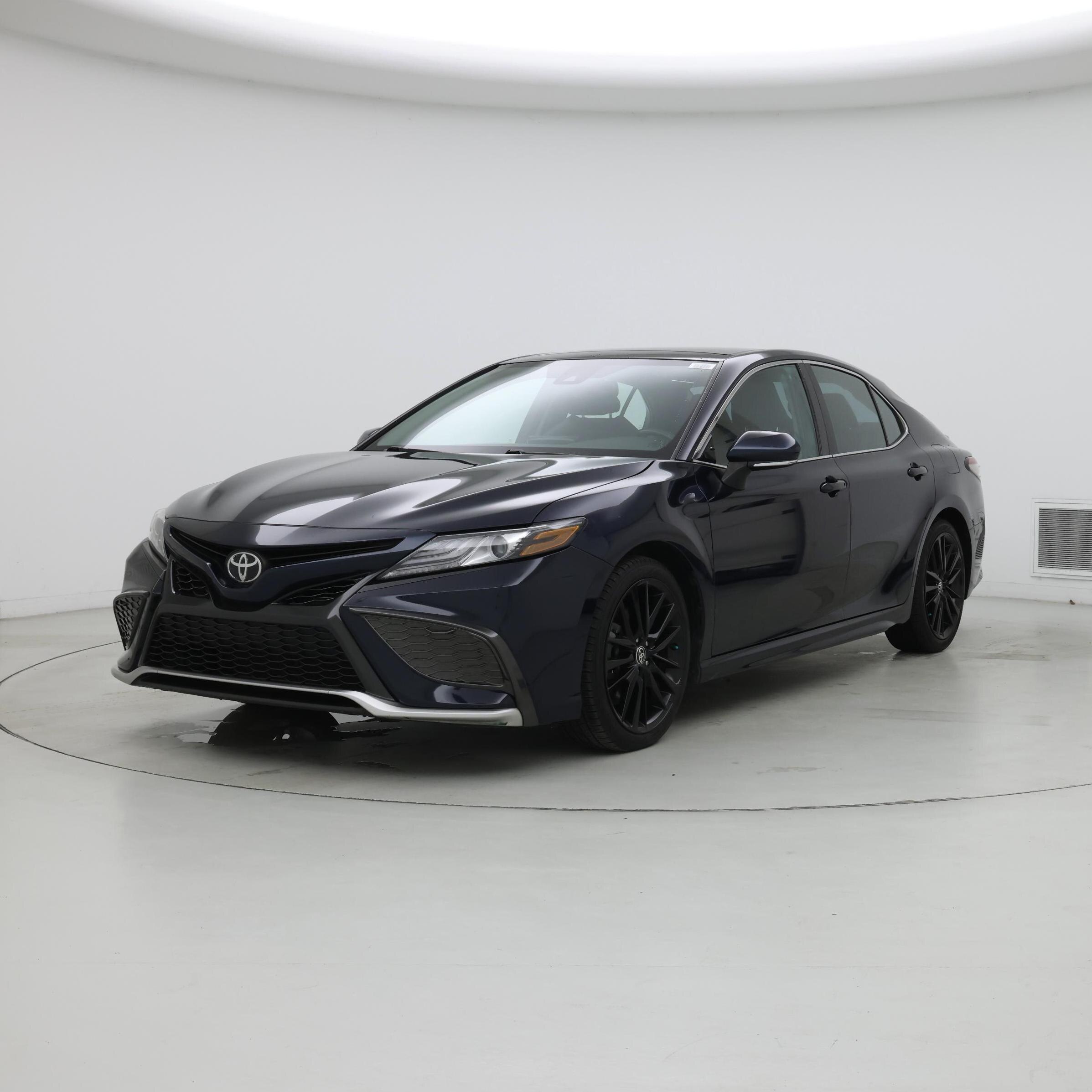 Thumbnail: 2021 Toyota Camry - 4