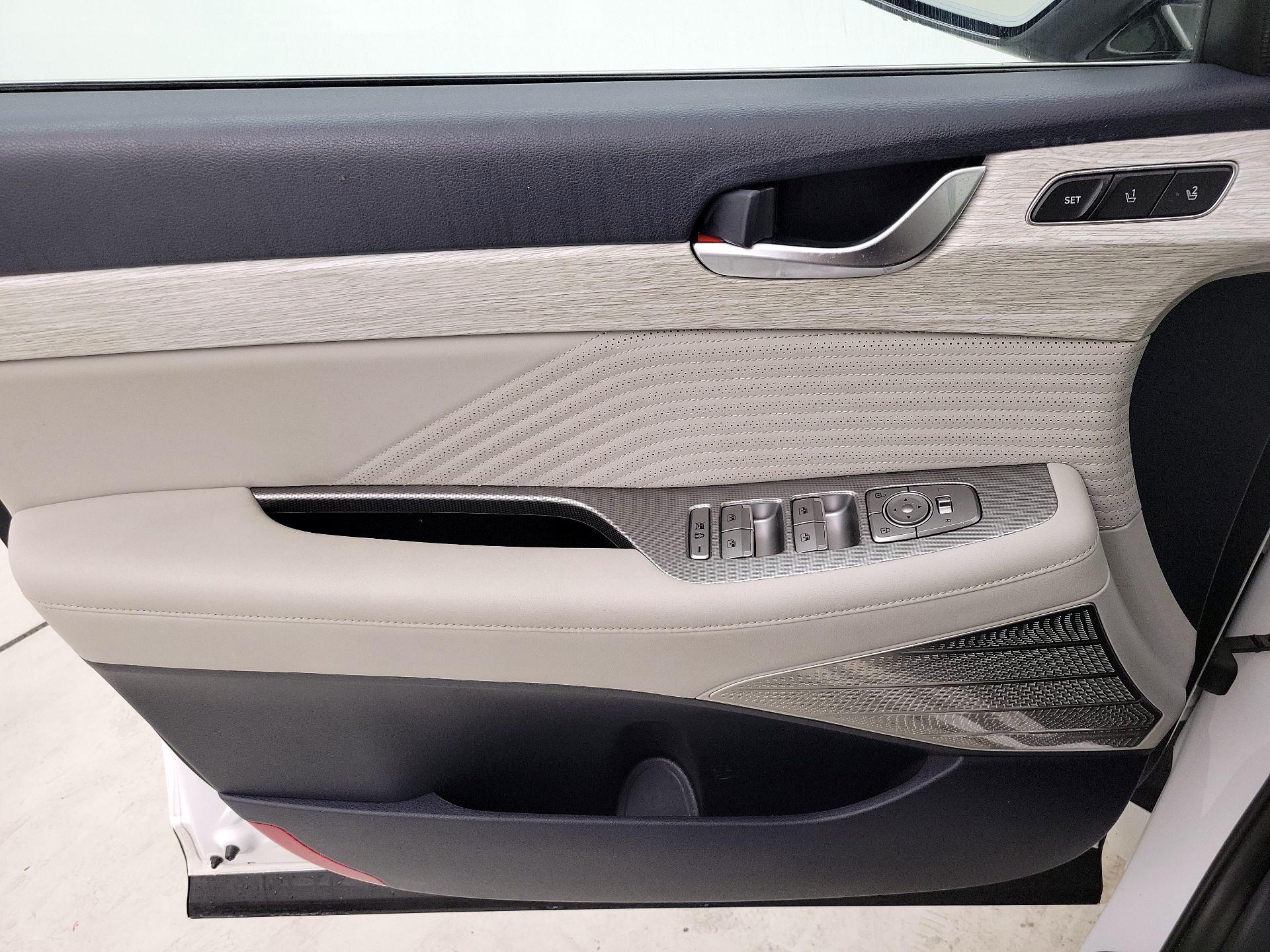 Thumbnail: 2023 Hyundai Palisade - 12