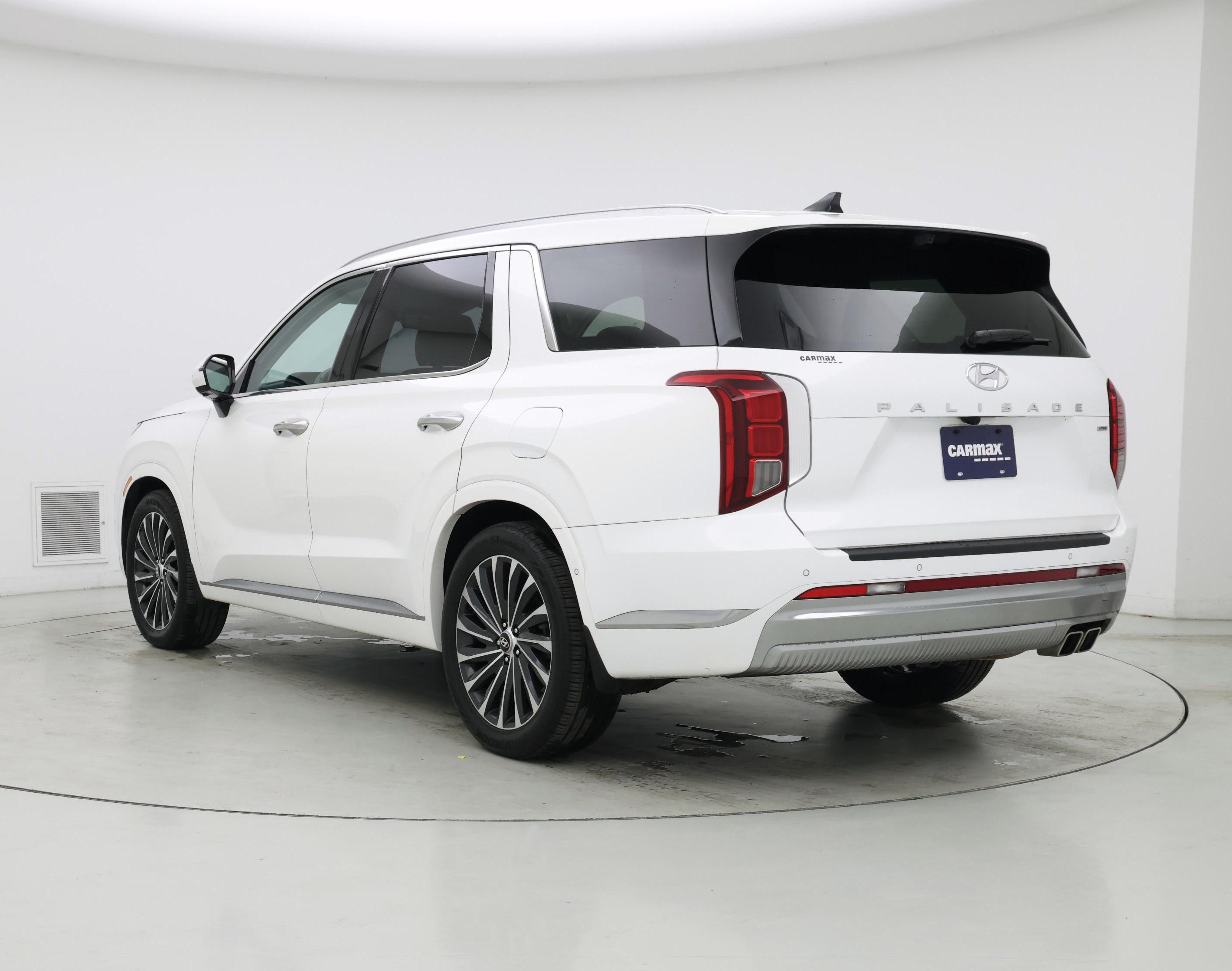 Thumbnail: 2023 Hyundai Palisade - 2