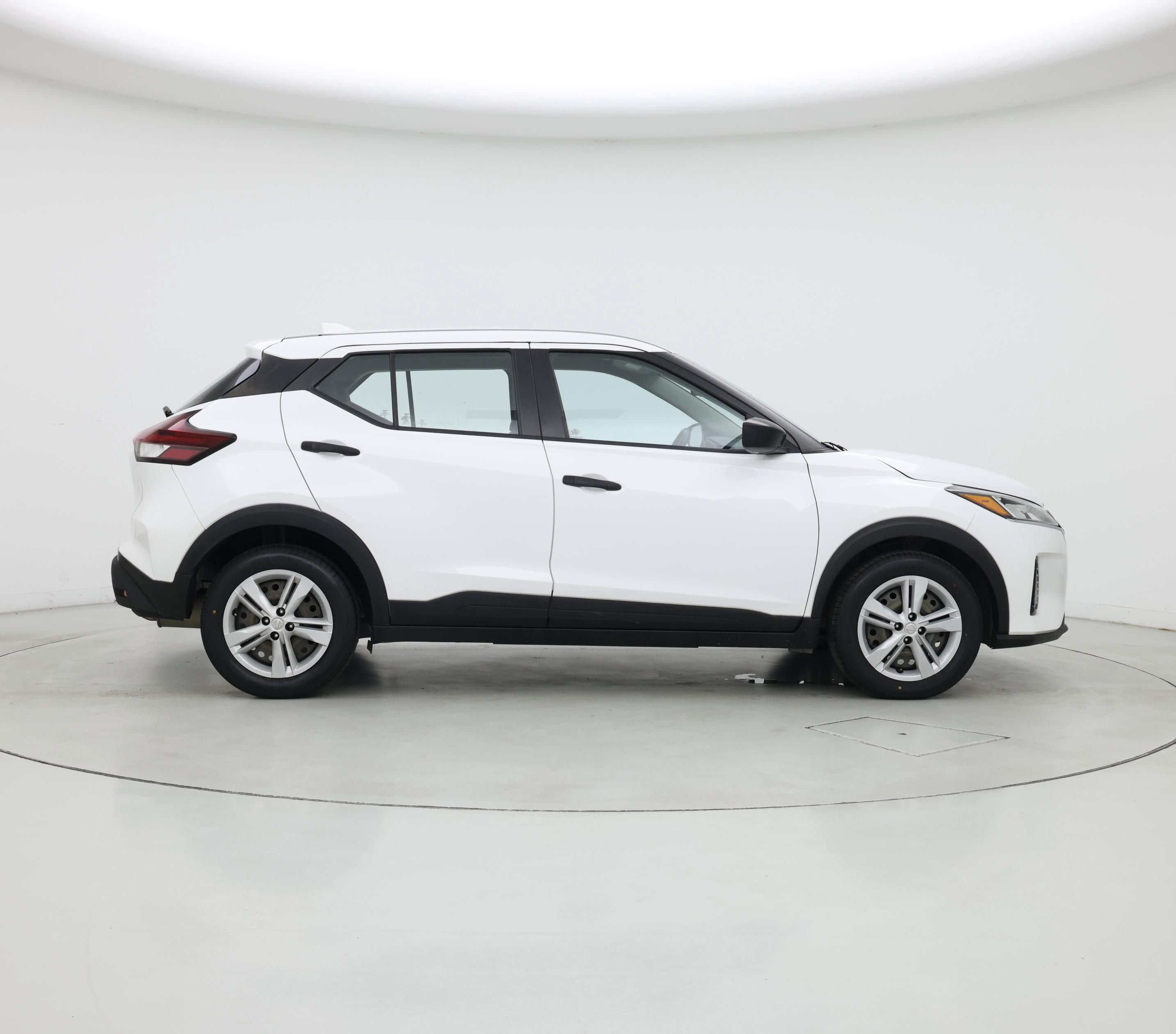 Thumbnail: 2022 Nissan Kicks - 7