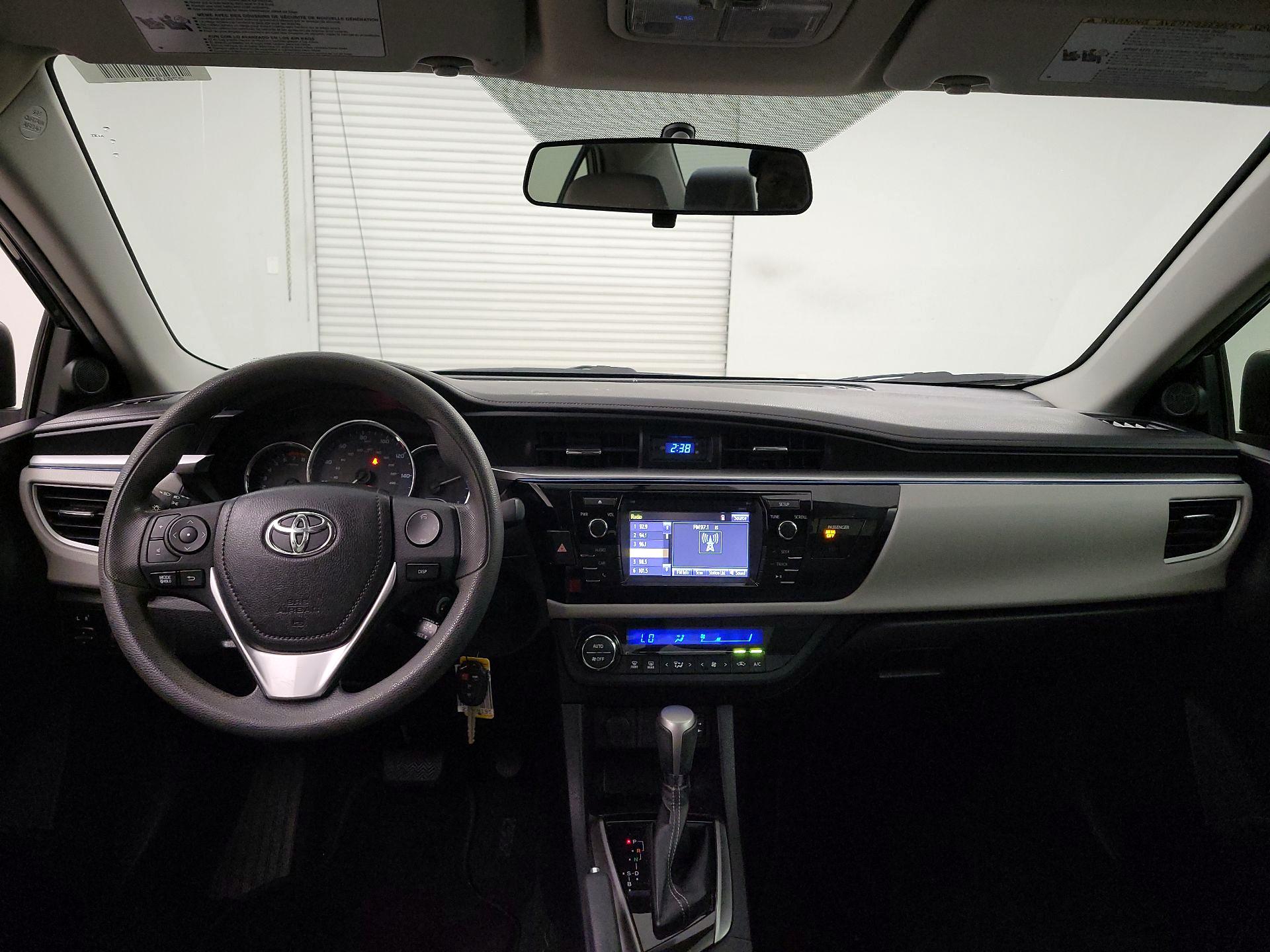 Thumbnail: 2016 Toyota Corolla - 9
