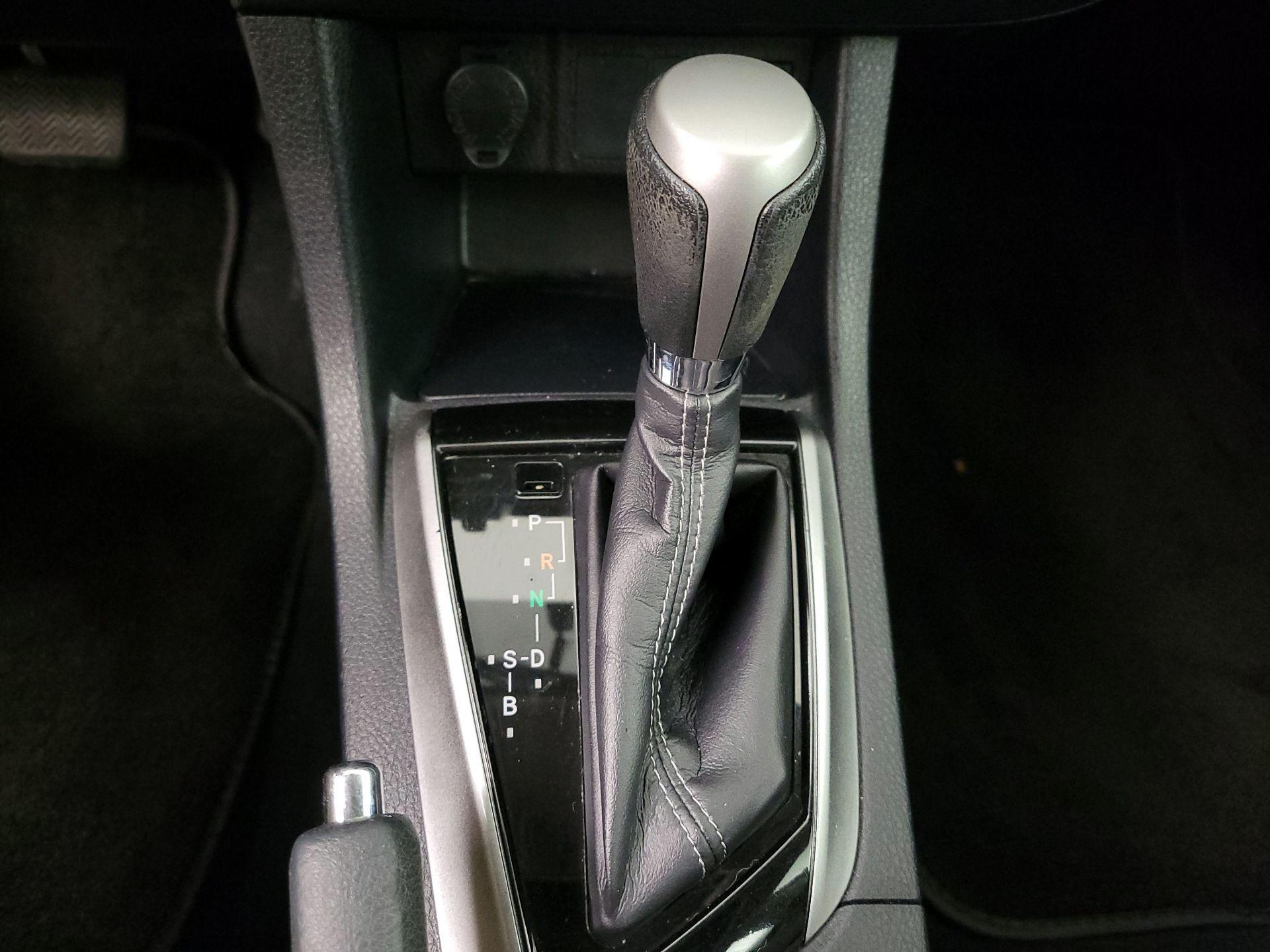 Thumbnail: 2016 Toyota Corolla - 17