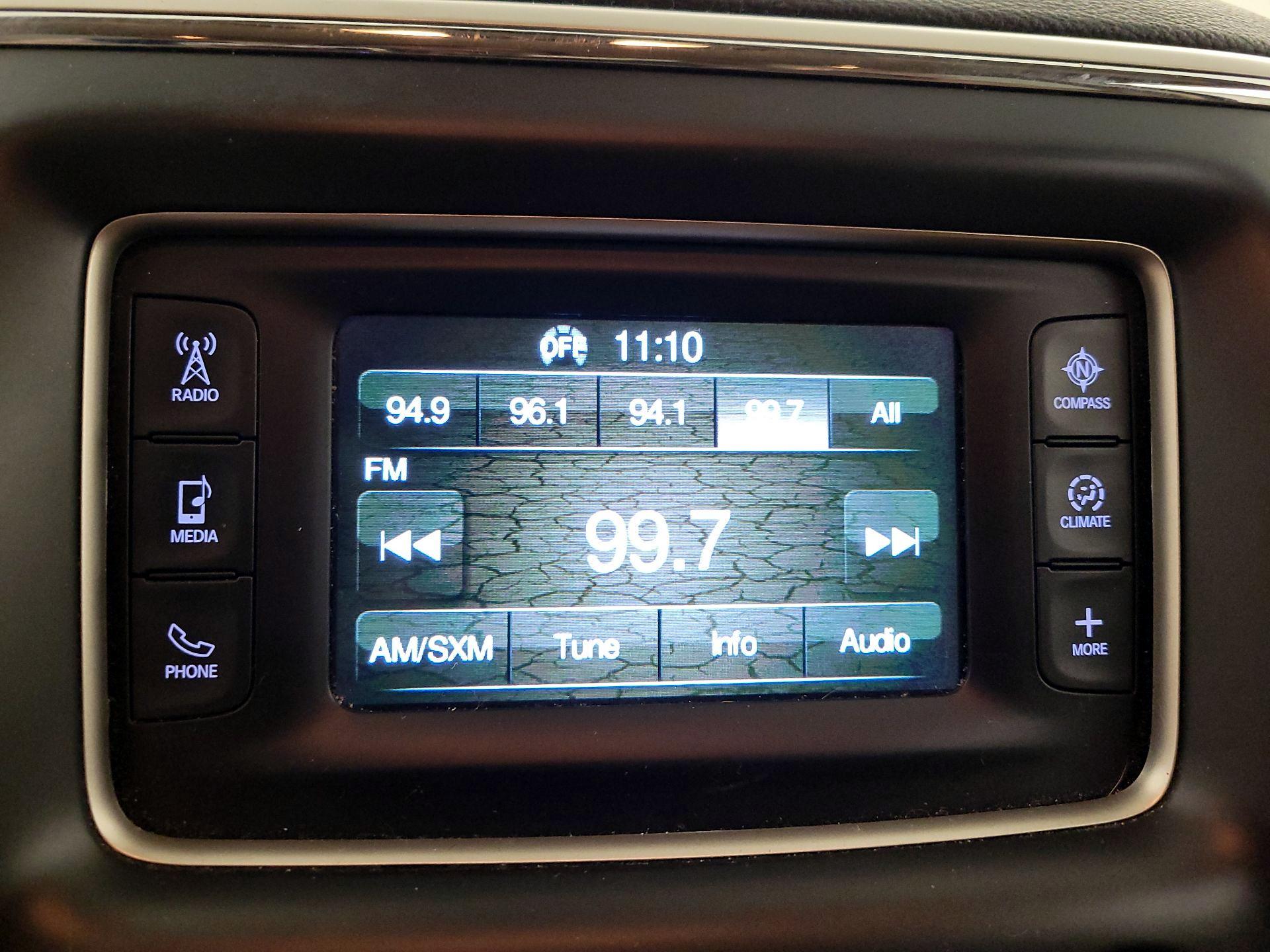 Thumbnail: 2015 Jeep Grand Cherokee - 15