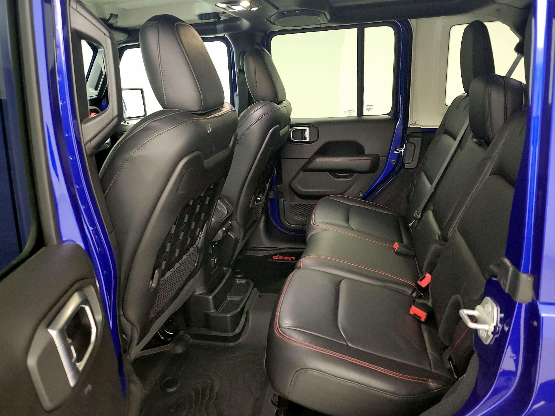 Thumbnail: 2019 Jeep Wrangler - 20