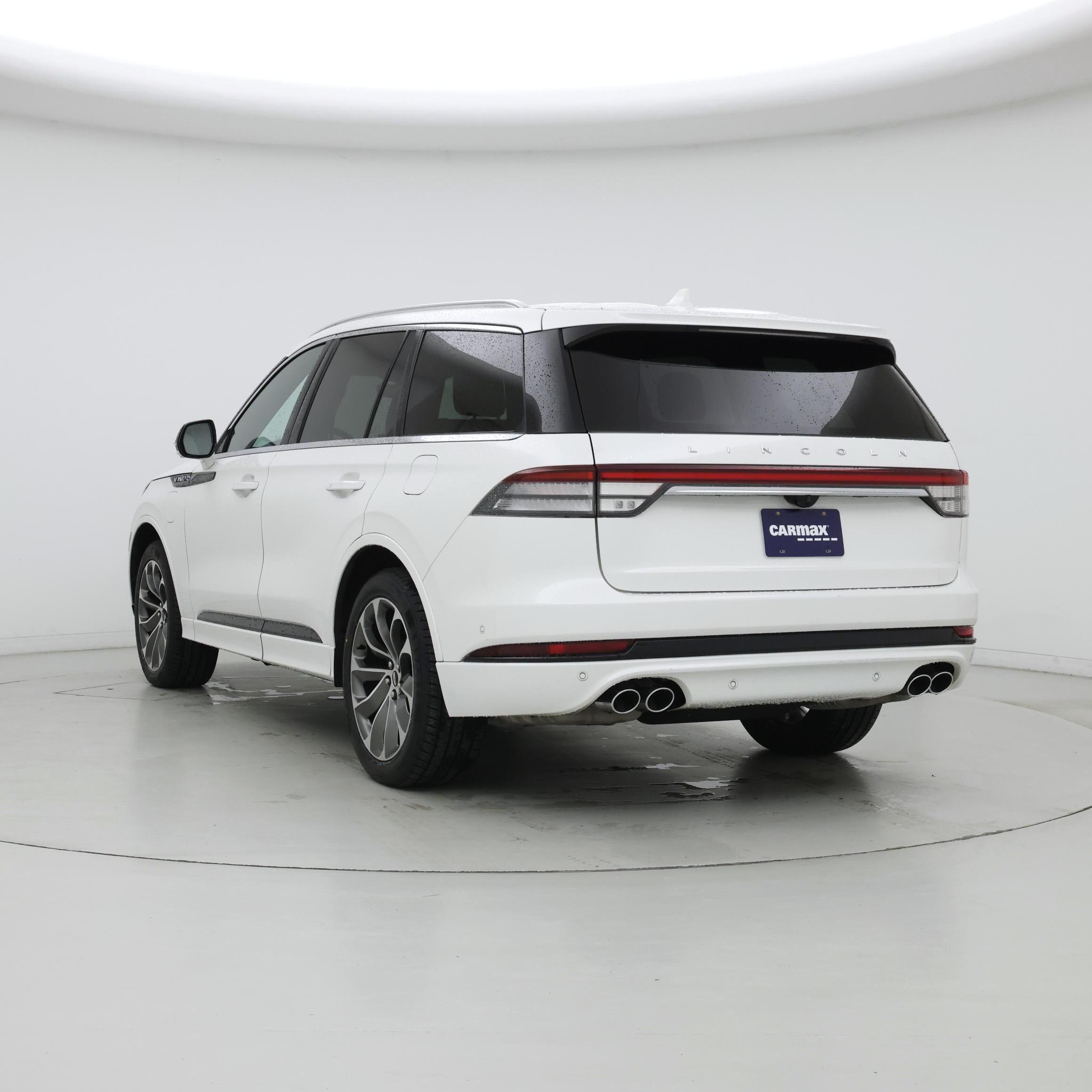 Thumbnail: 2022 Lincoln Aviator - 2