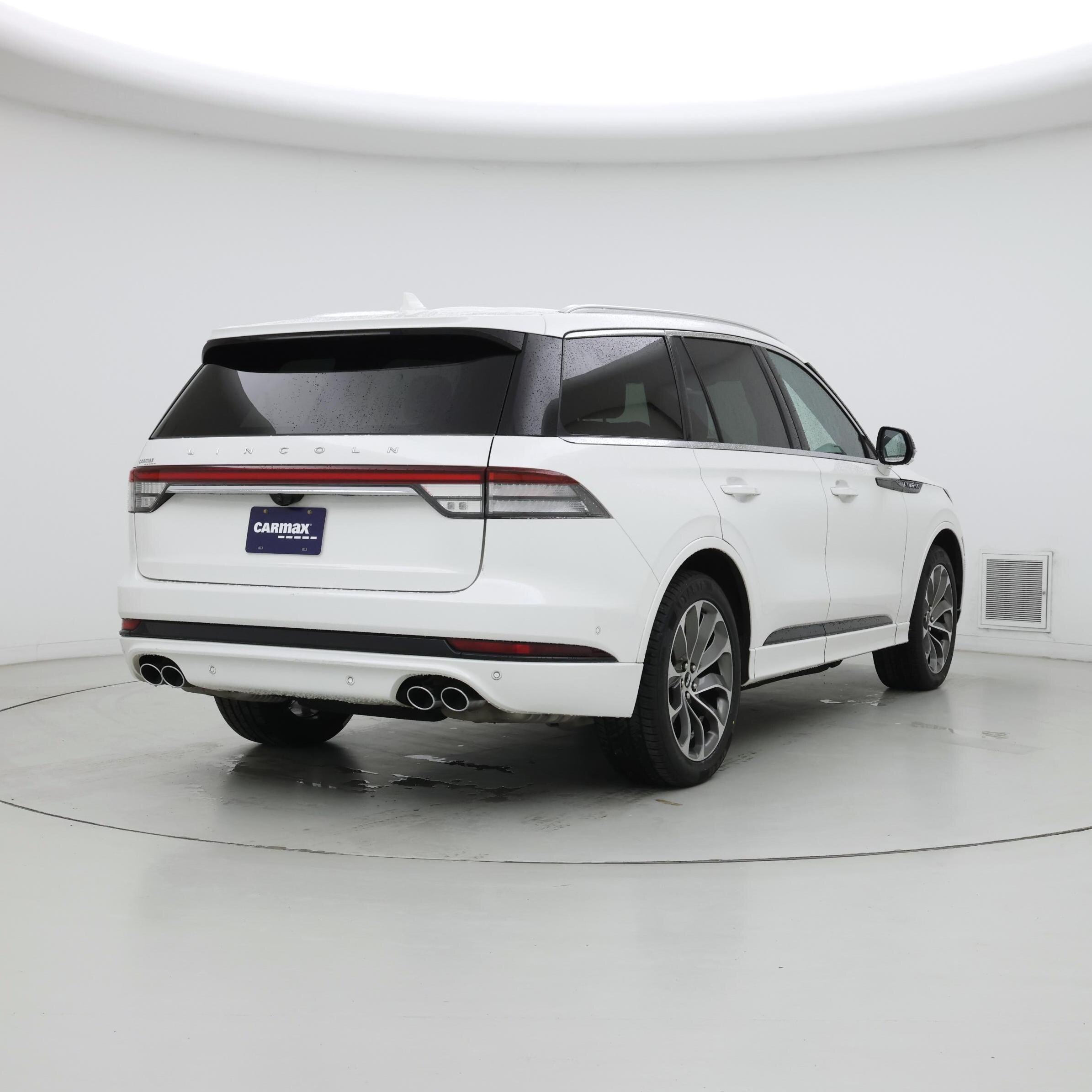 Thumbnail: 2022 Lincoln Aviator - 8