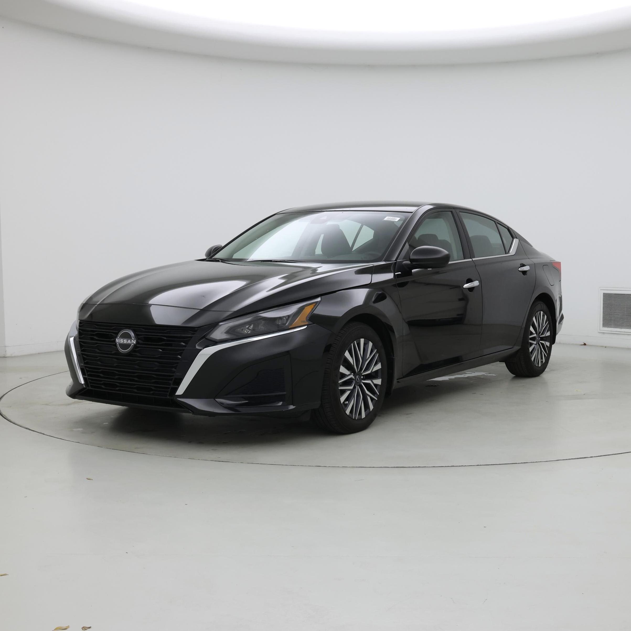 Thumbnail: 2024 Nissan Altima - 4