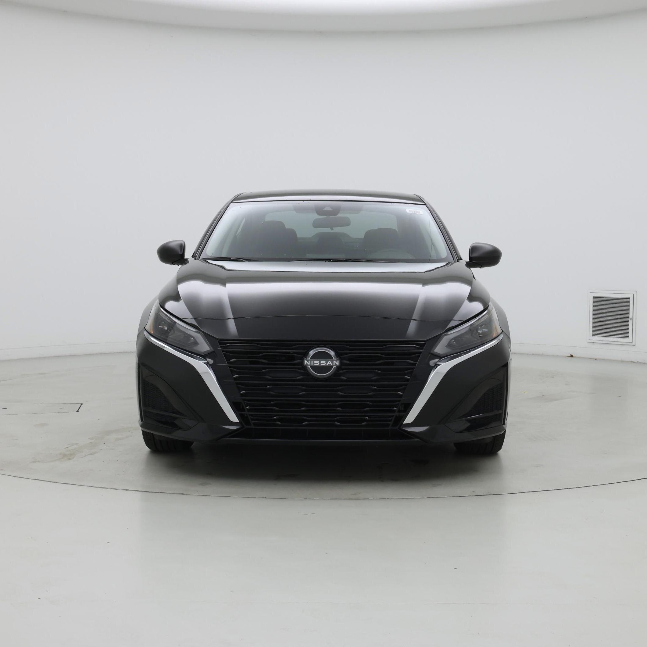 Thumbnail: 2024 Nissan Altima - 5