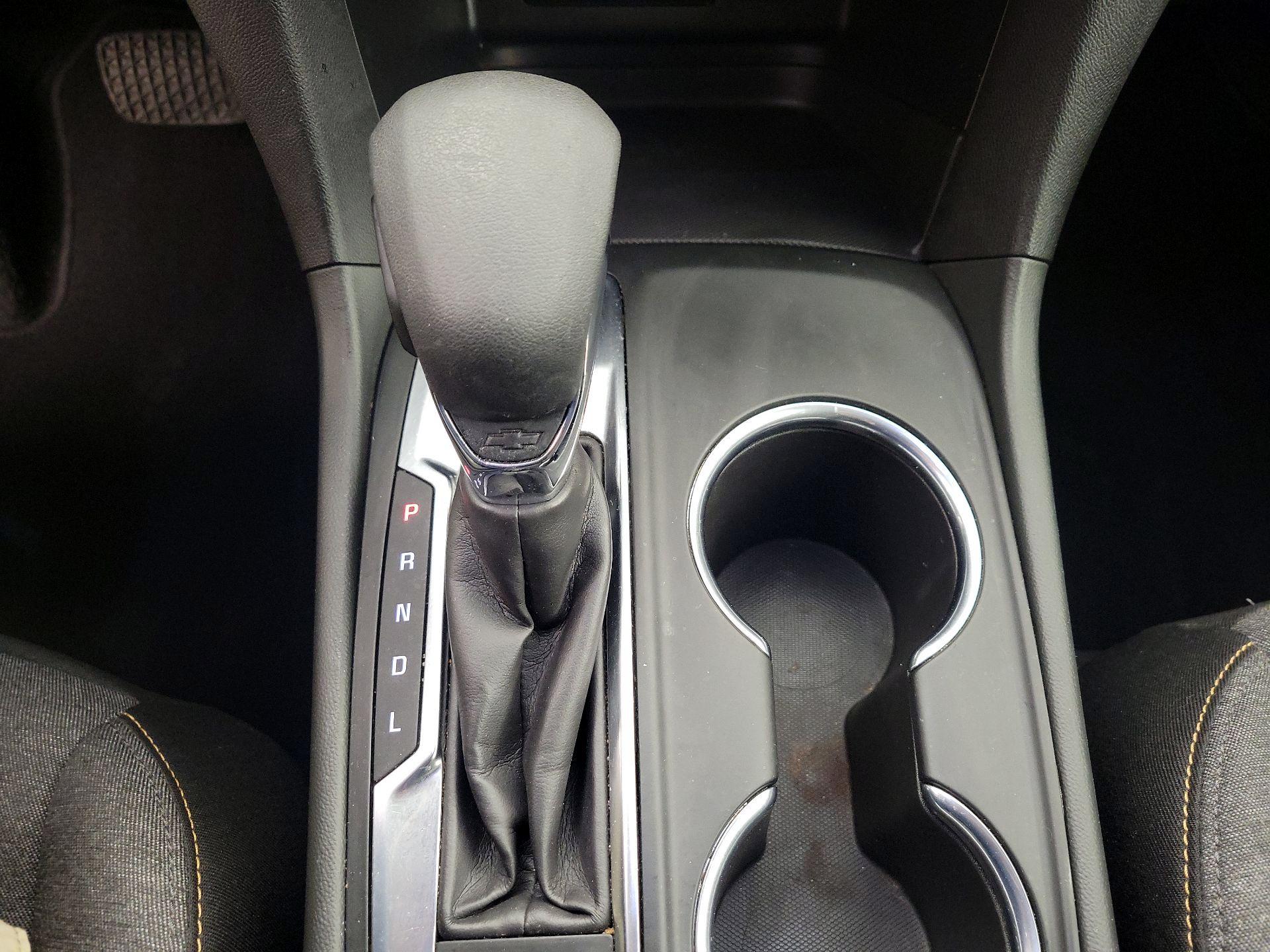 Thumbnail: 2022 Chevrolet Equinox - 17