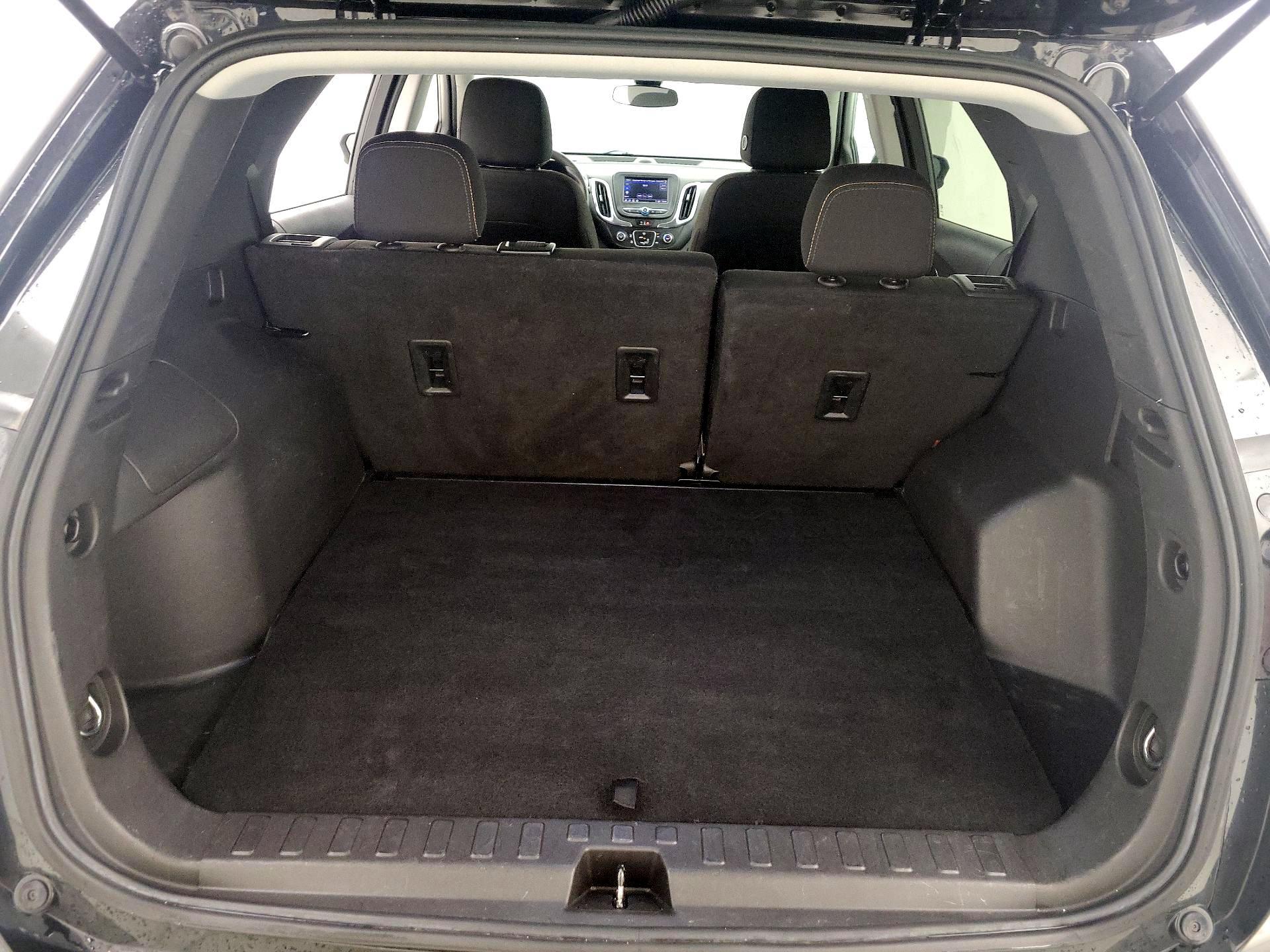 Thumbnail: 2022 Chevrolet Equinox - 20