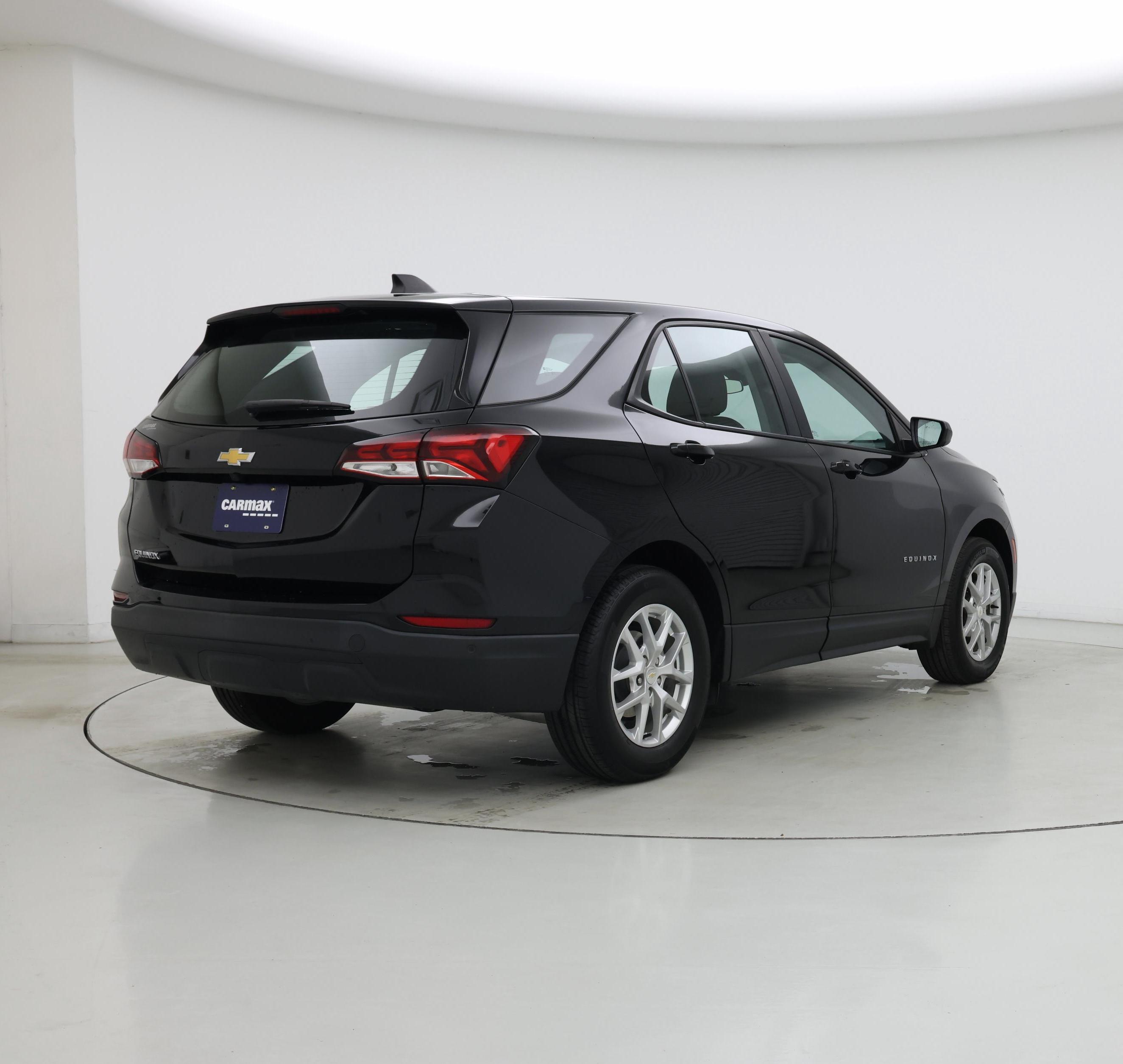 Thumbnail: 2023 Chevrolet Equinox - 8