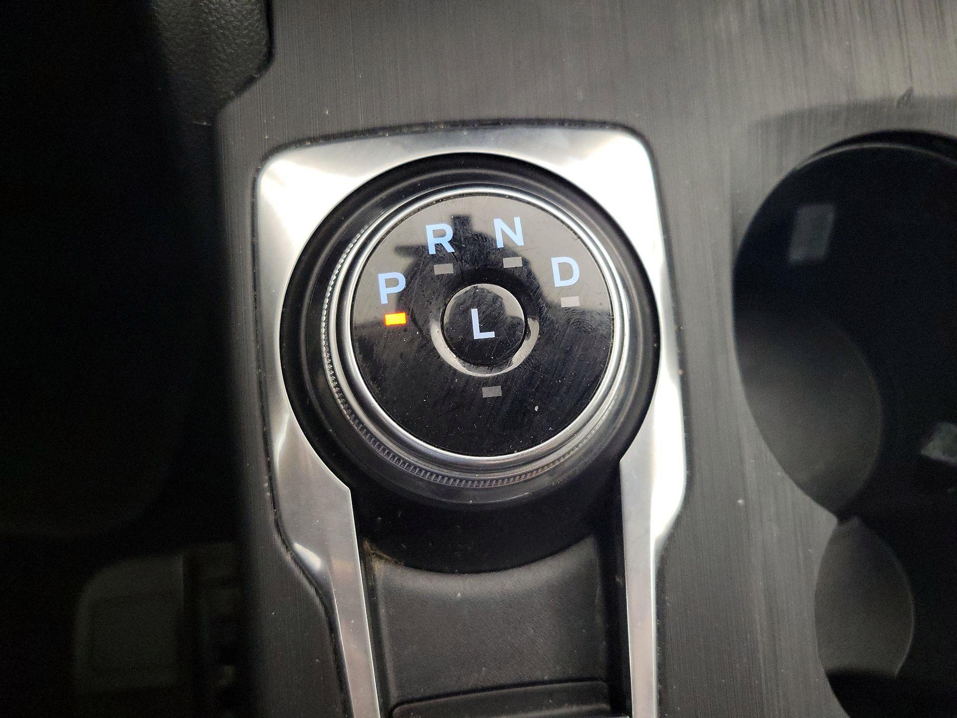 Thumbnail: 2021 Ford Escape - 17