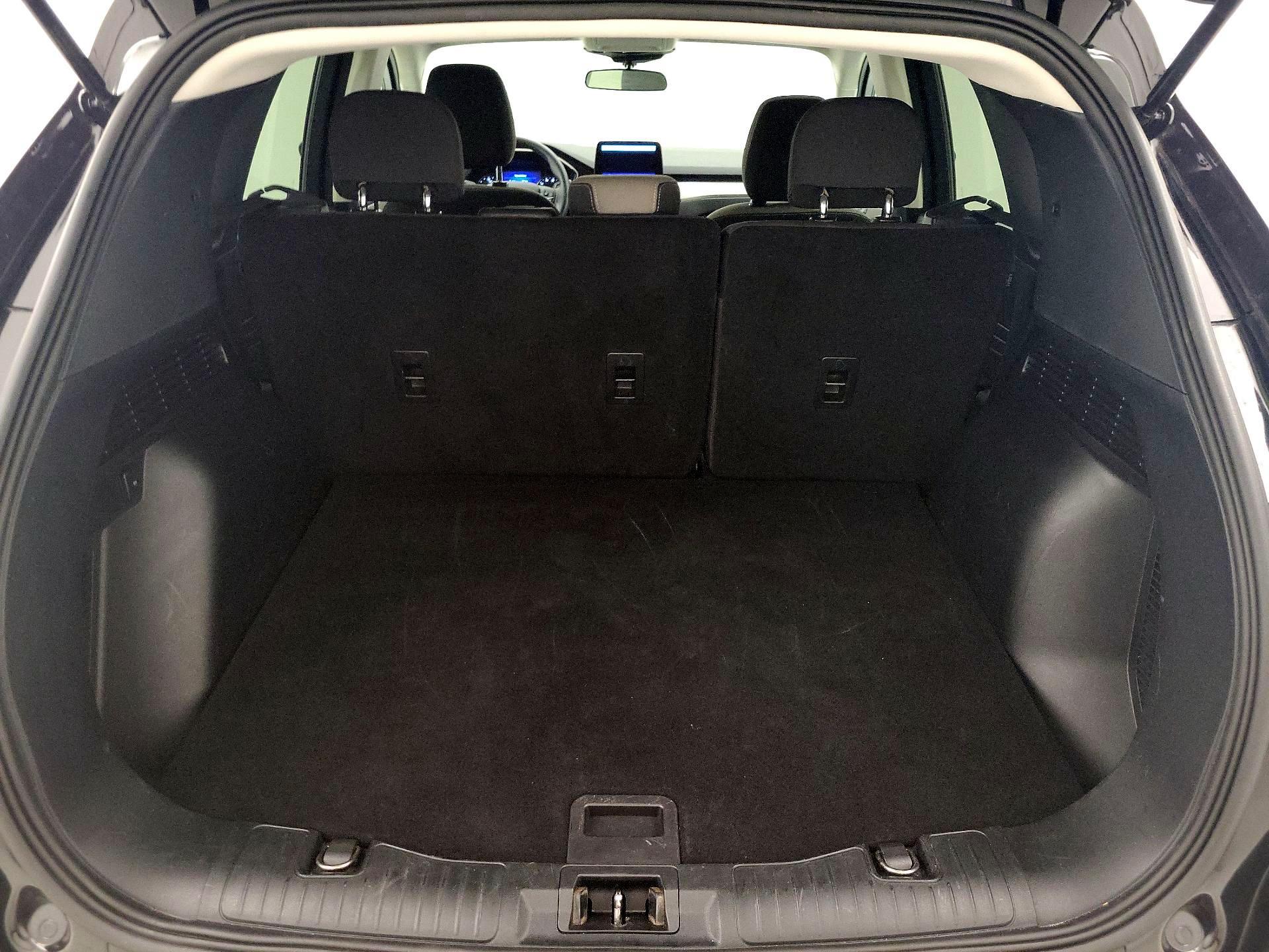 Thumbnail: 2021 Ford Escape - 20