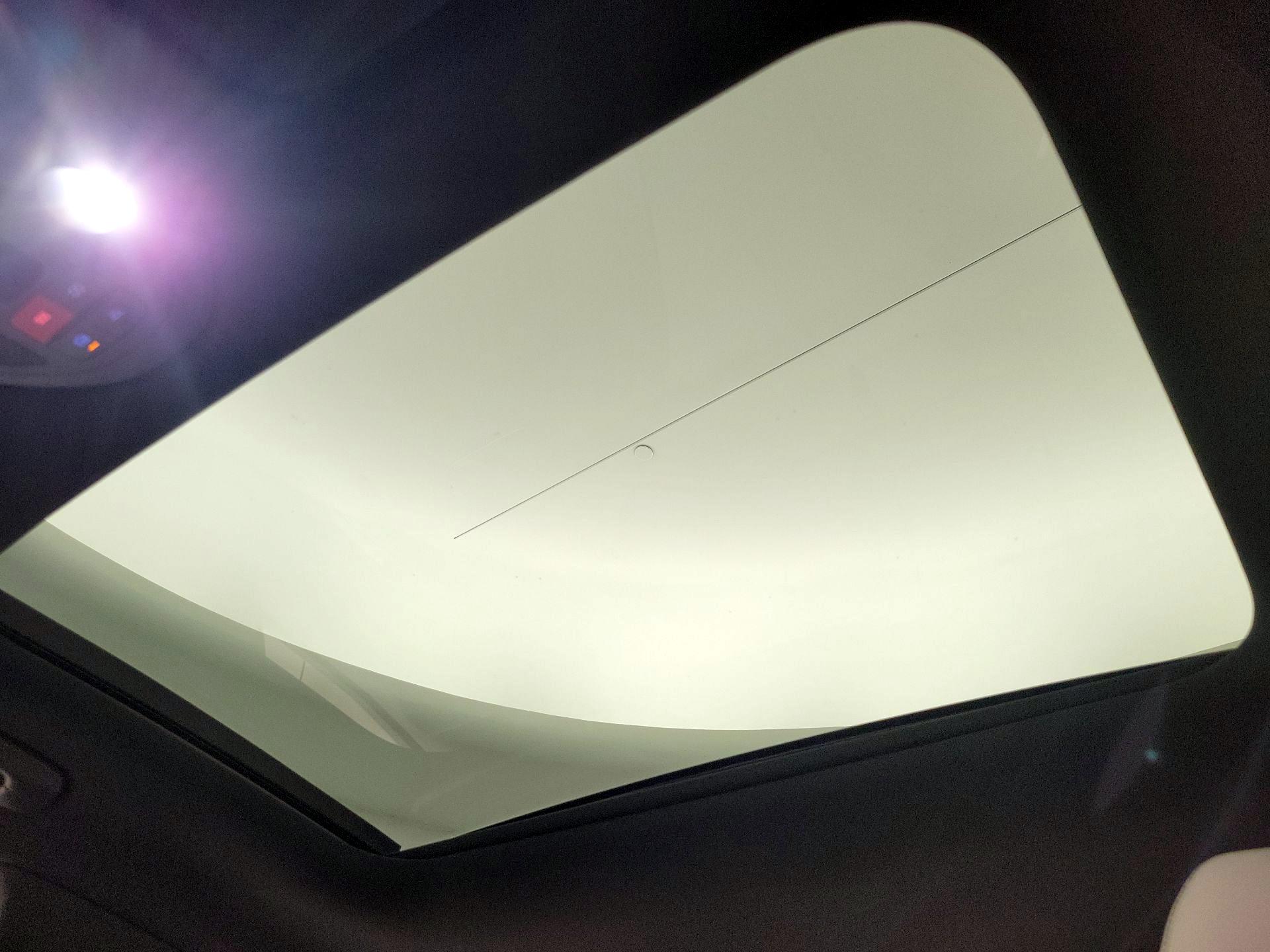 Thumbnail: 2024 Genesis G70 - 20