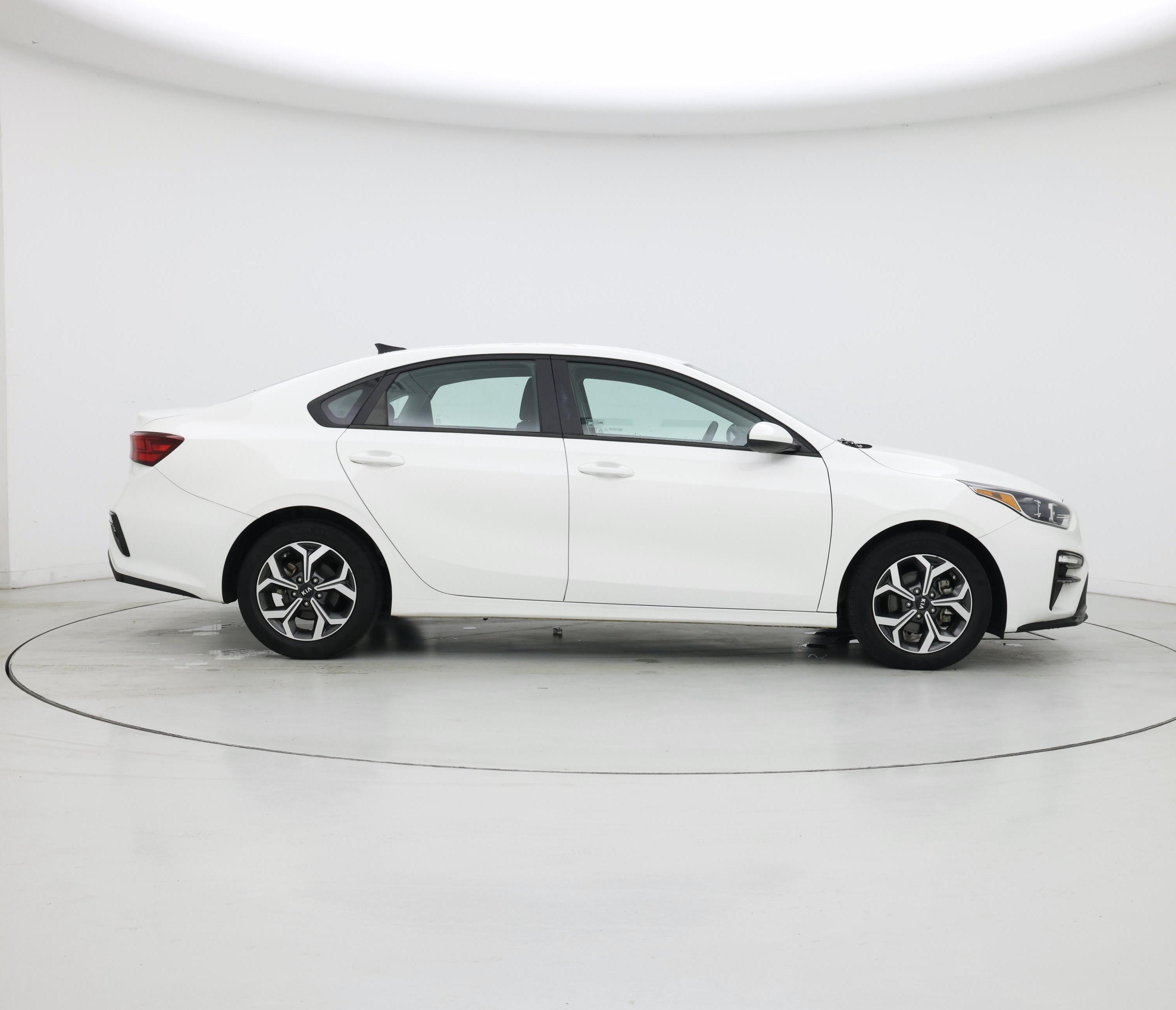 Thumbnail: 2020 Kia Forte - 7
