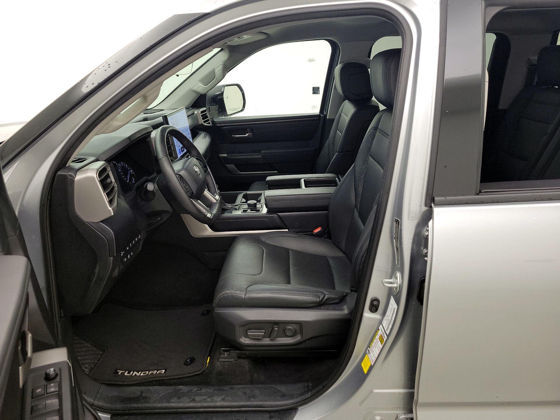 Thumbnail: 2023 Toyota Tundra - 11