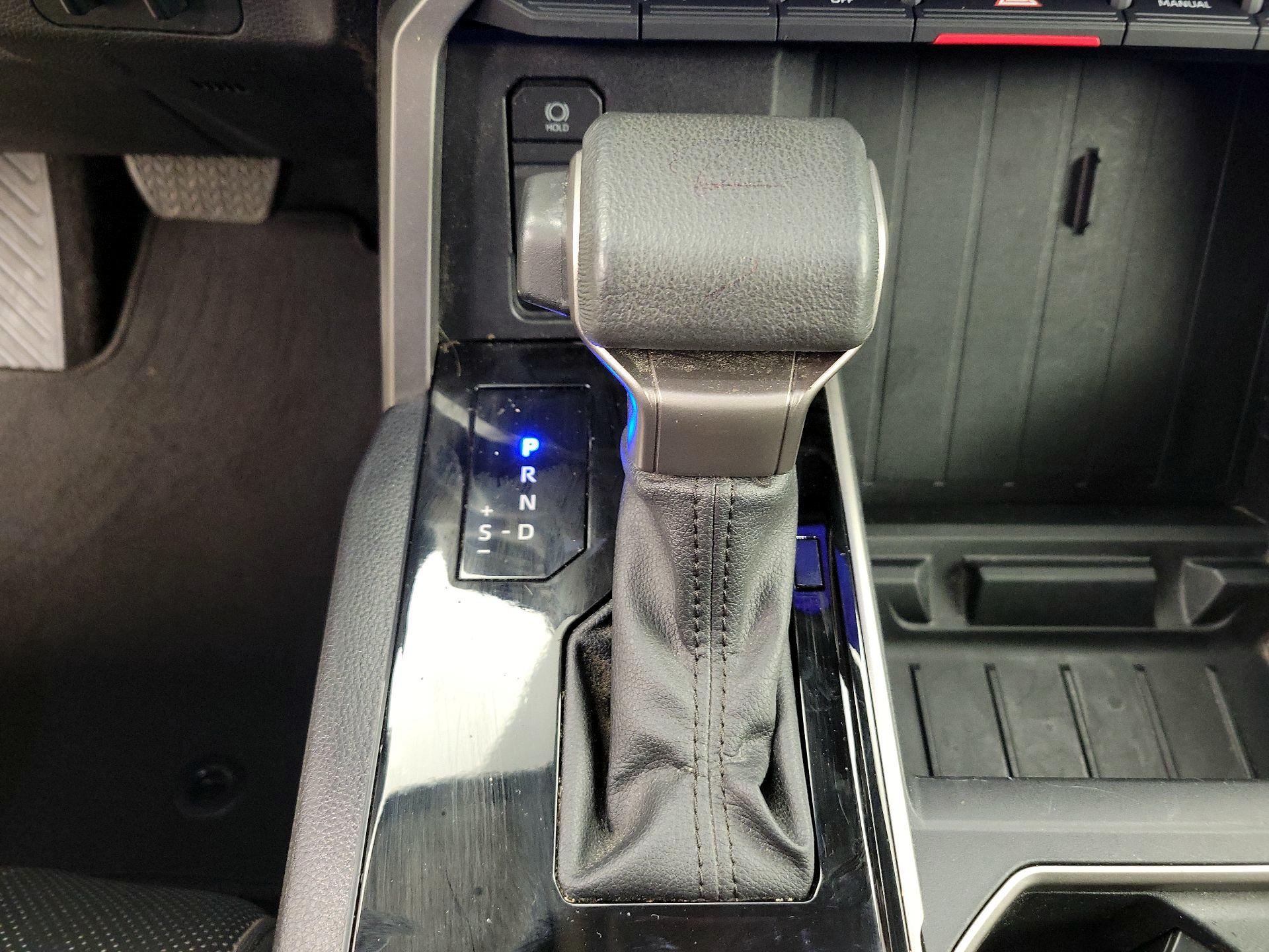 Thumbnail: 2023 Toyota Tundra - 17