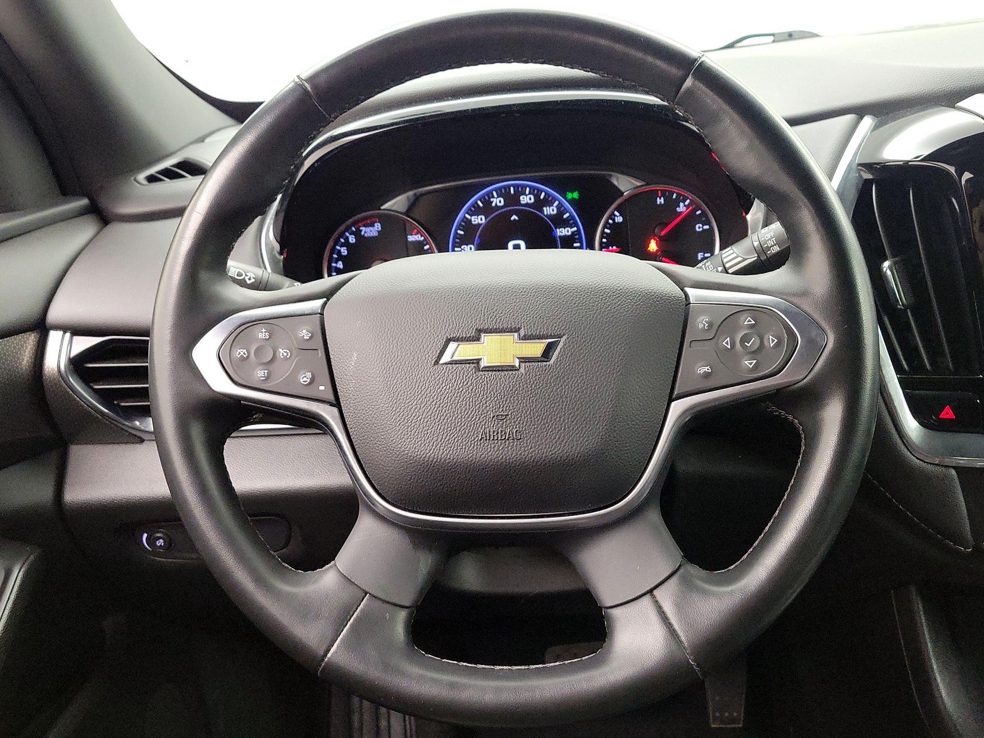 Thumbnail: 2023 Chevrolet Traverse - 10