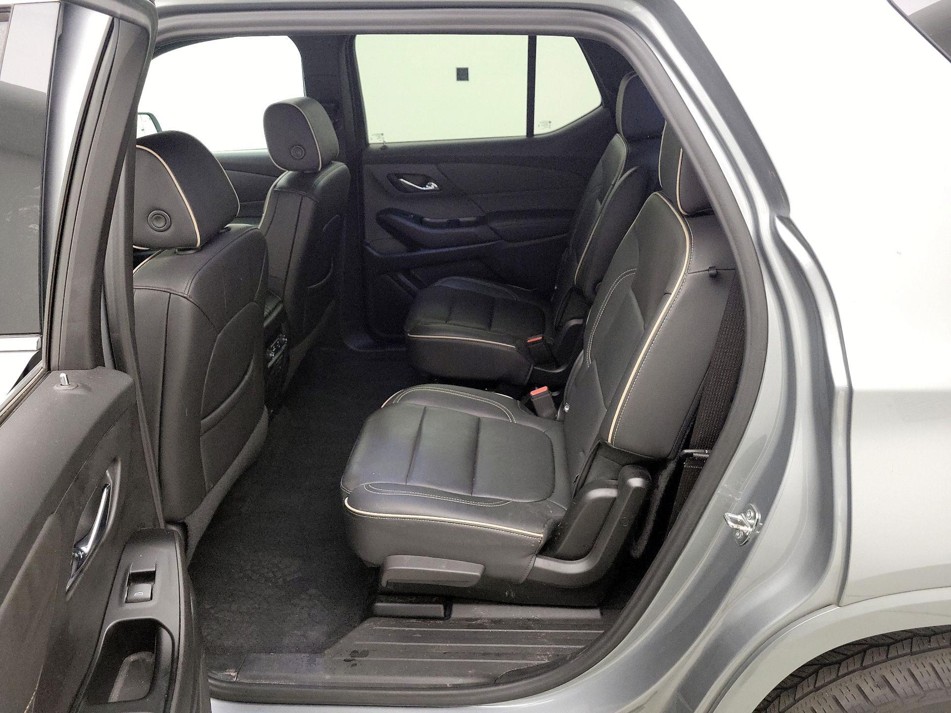 Thumbnail: 2023 Chevrolet Traverse - 20