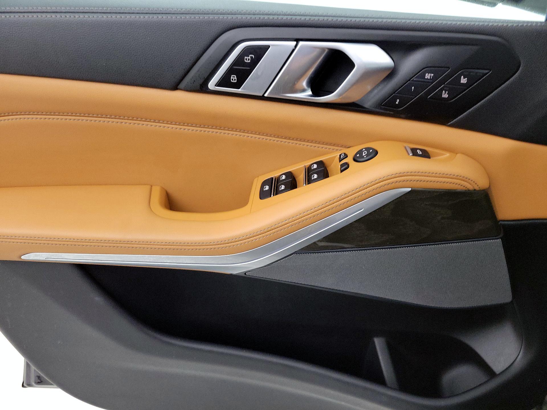 Thumbnail: 2023 BMW X5 - 12