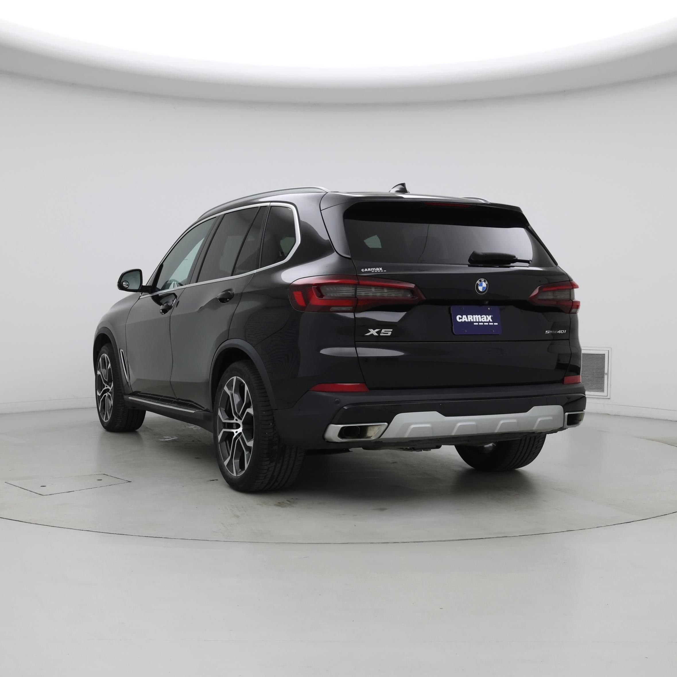 Thumbnail: 2023 BMW X5 - 2