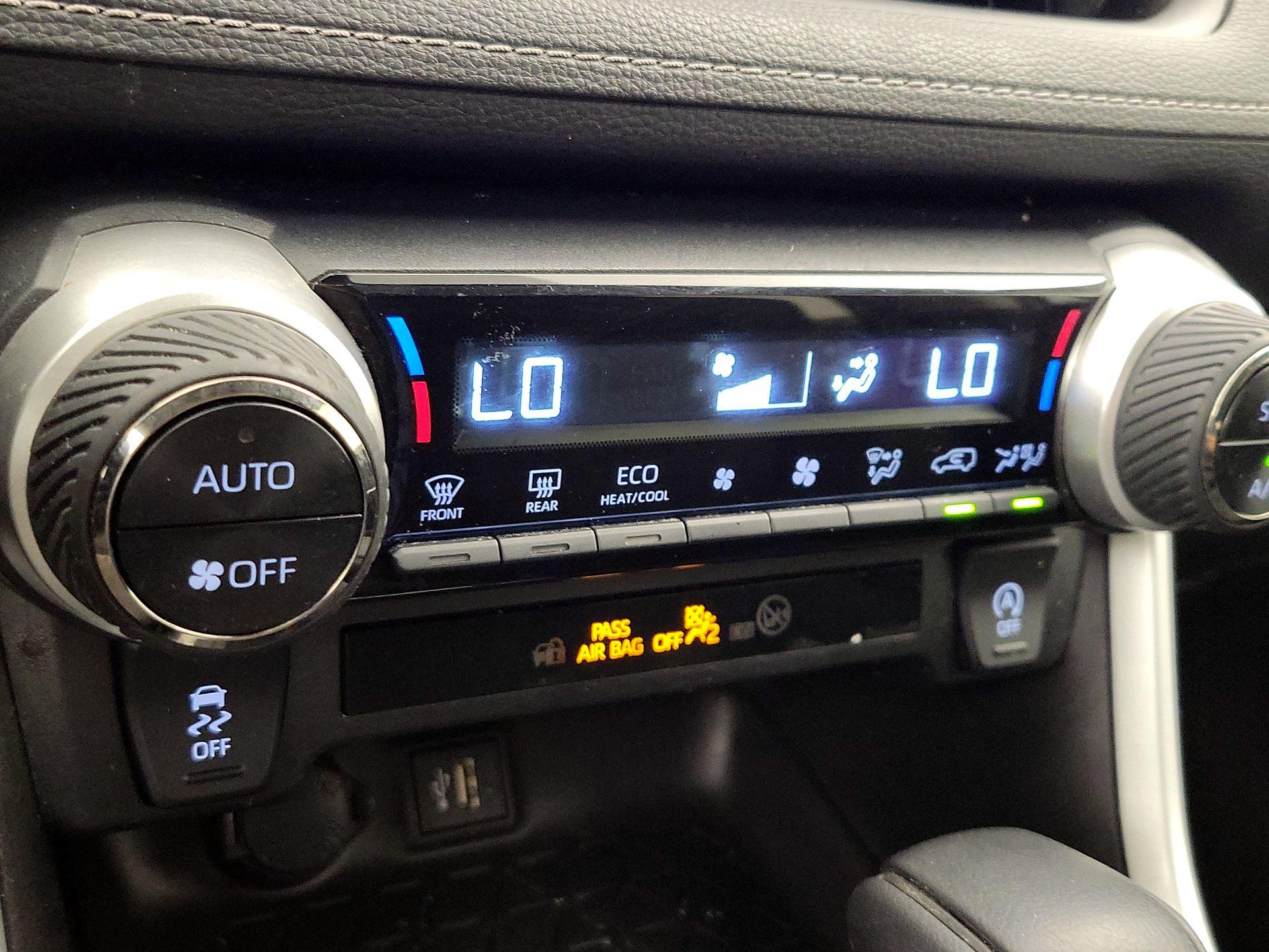 Thumbnail: 2023 Toyota RAV4 - 16