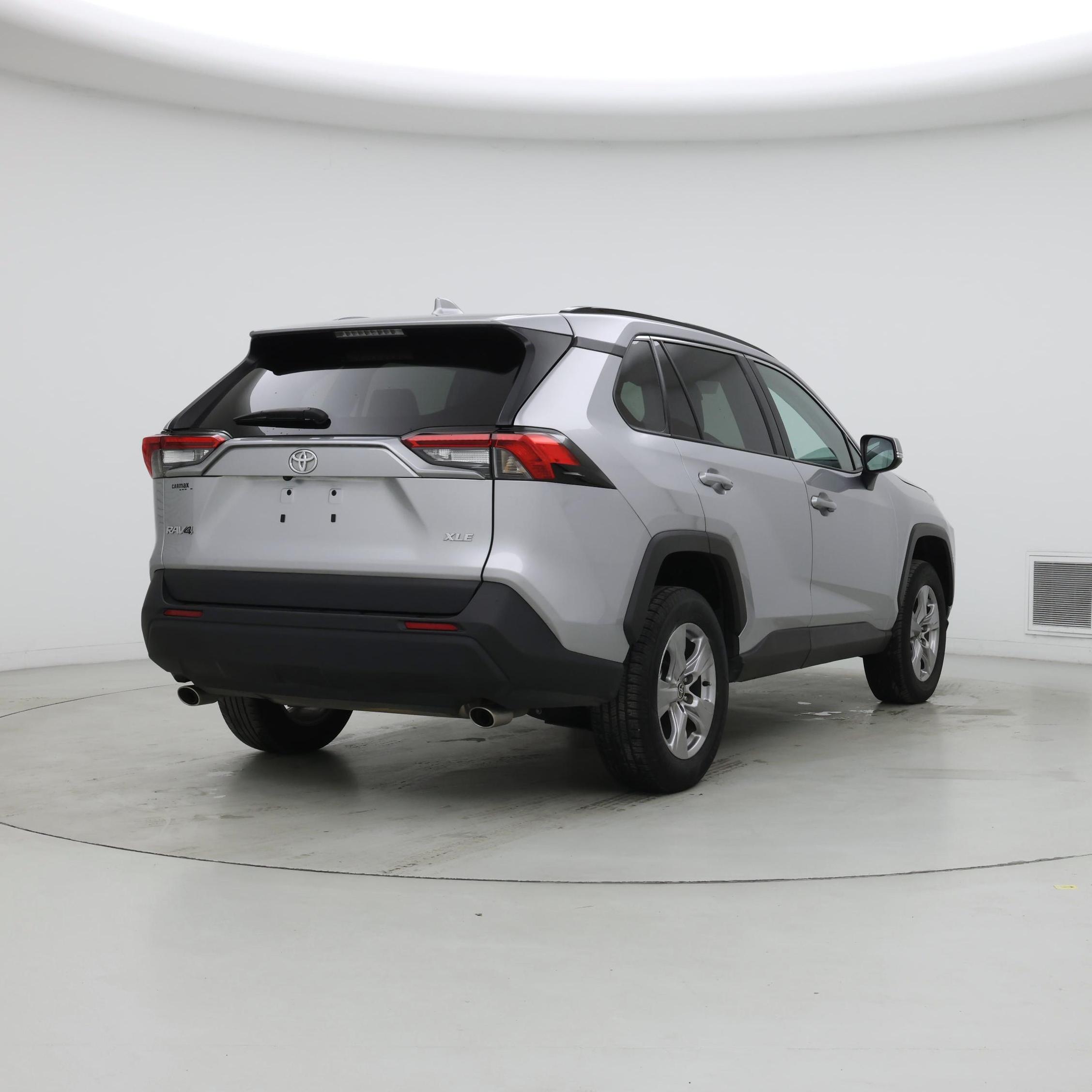 Thumbnail: 2023 Toyota RAV4 - 8