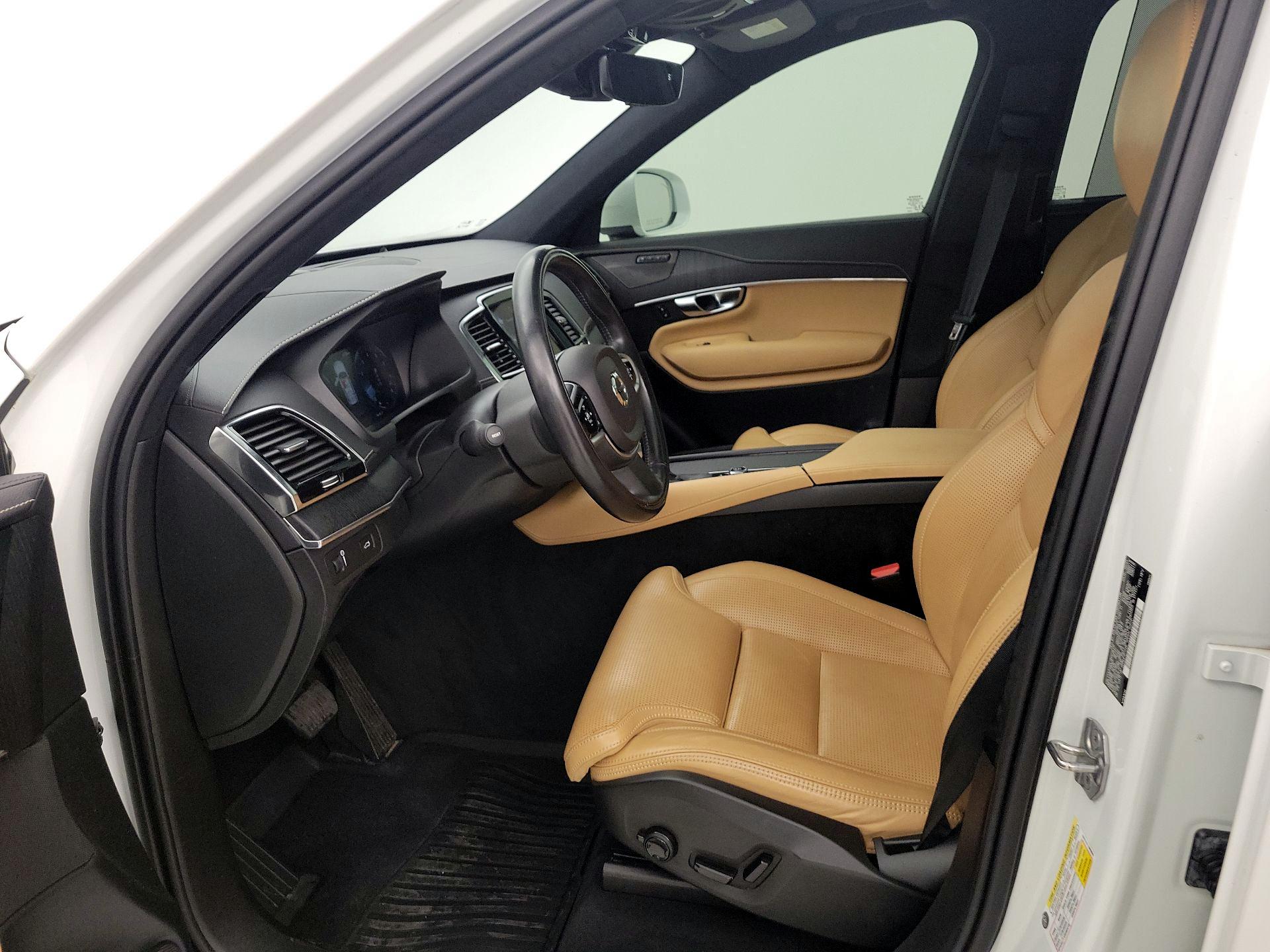 Thumbnail: 2021 Volvo XC90 - 11