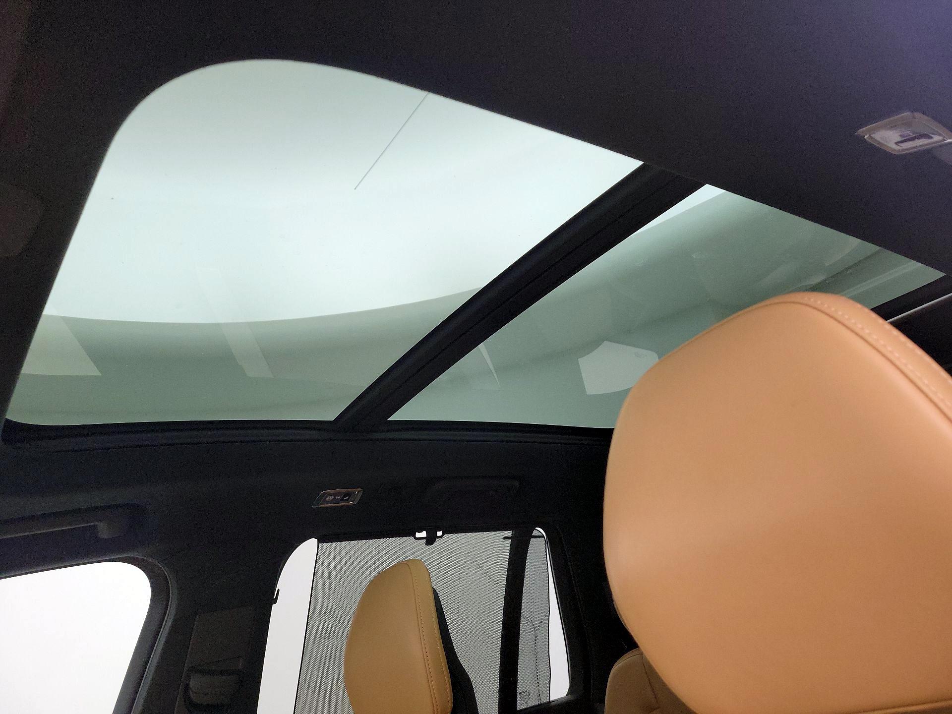 Thumbnail: 2021 Volvo XC90 - 18