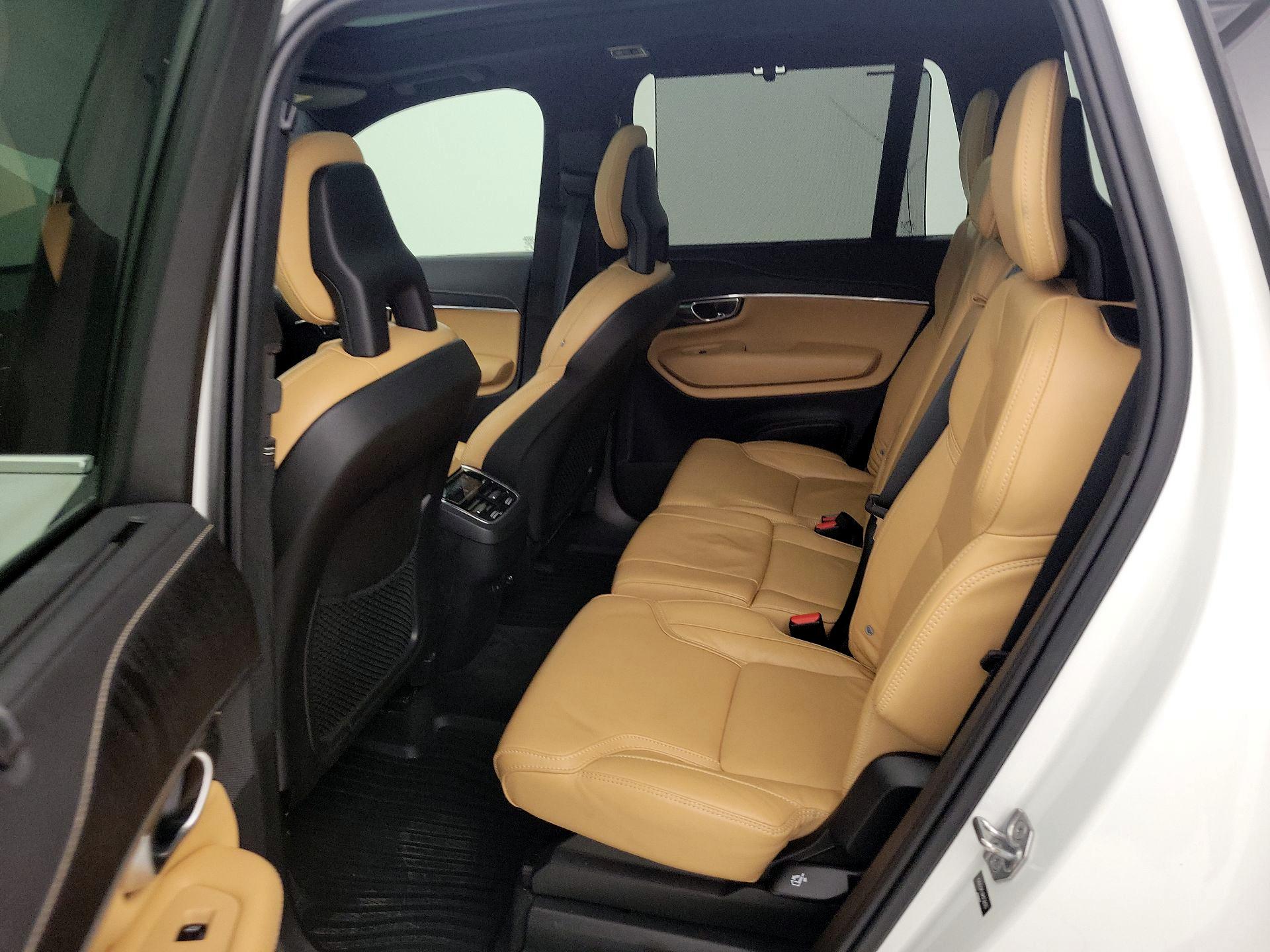 Thumbnail: 2021 Volvo XC90 - 19