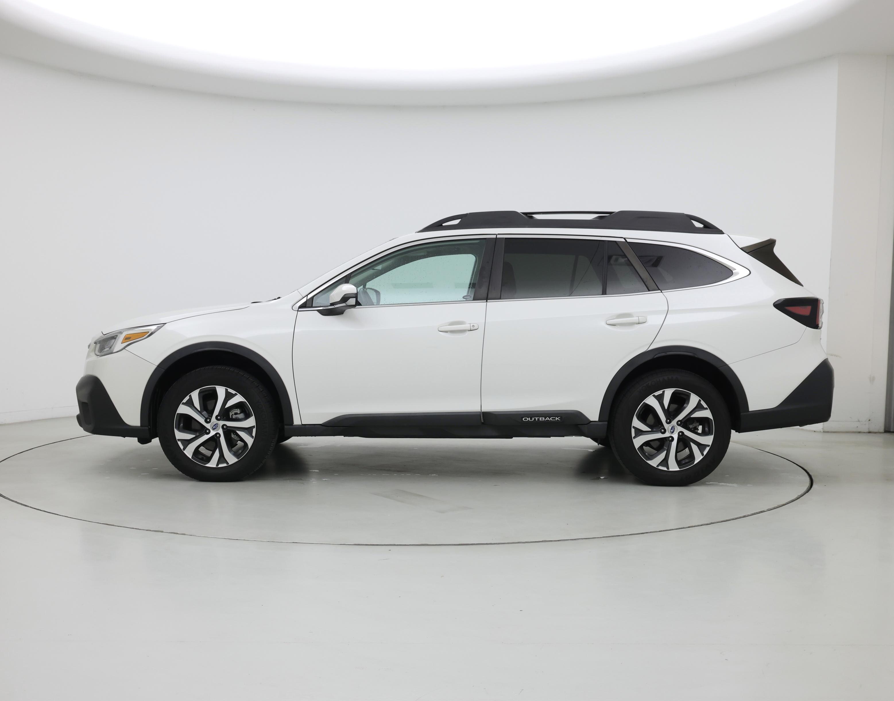 Thumbnail: 2022 Subaru Outback - 3