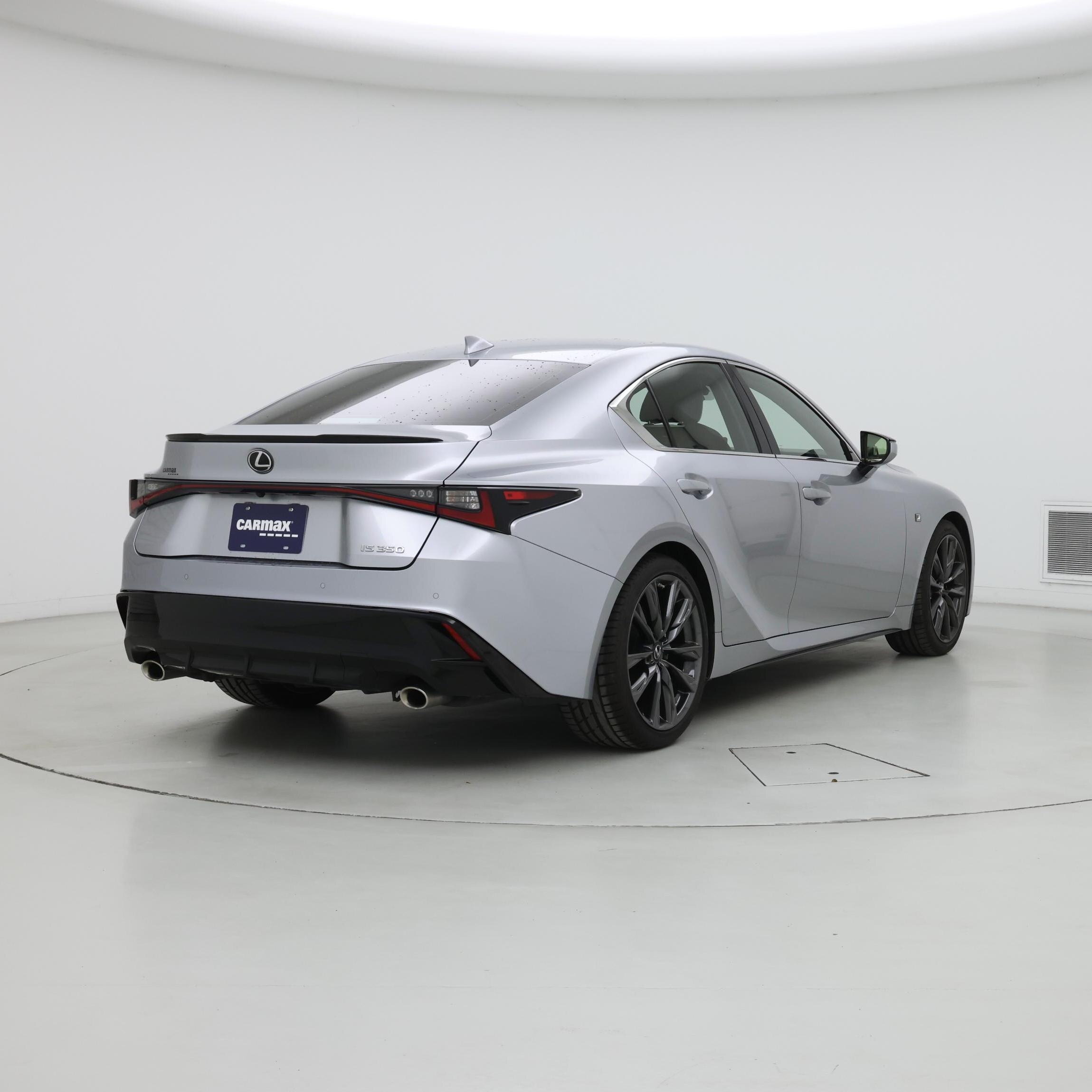 Thumbnail: 2022 Lexus IS - 8