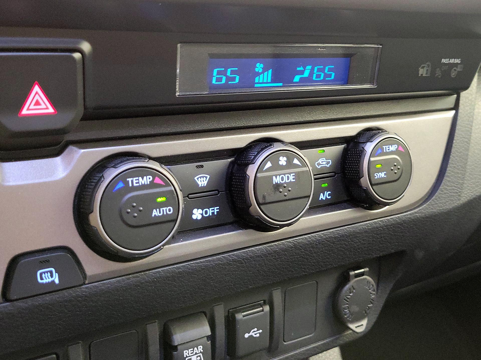 Thumbnail: 2022 Toyota Tacoma - 16