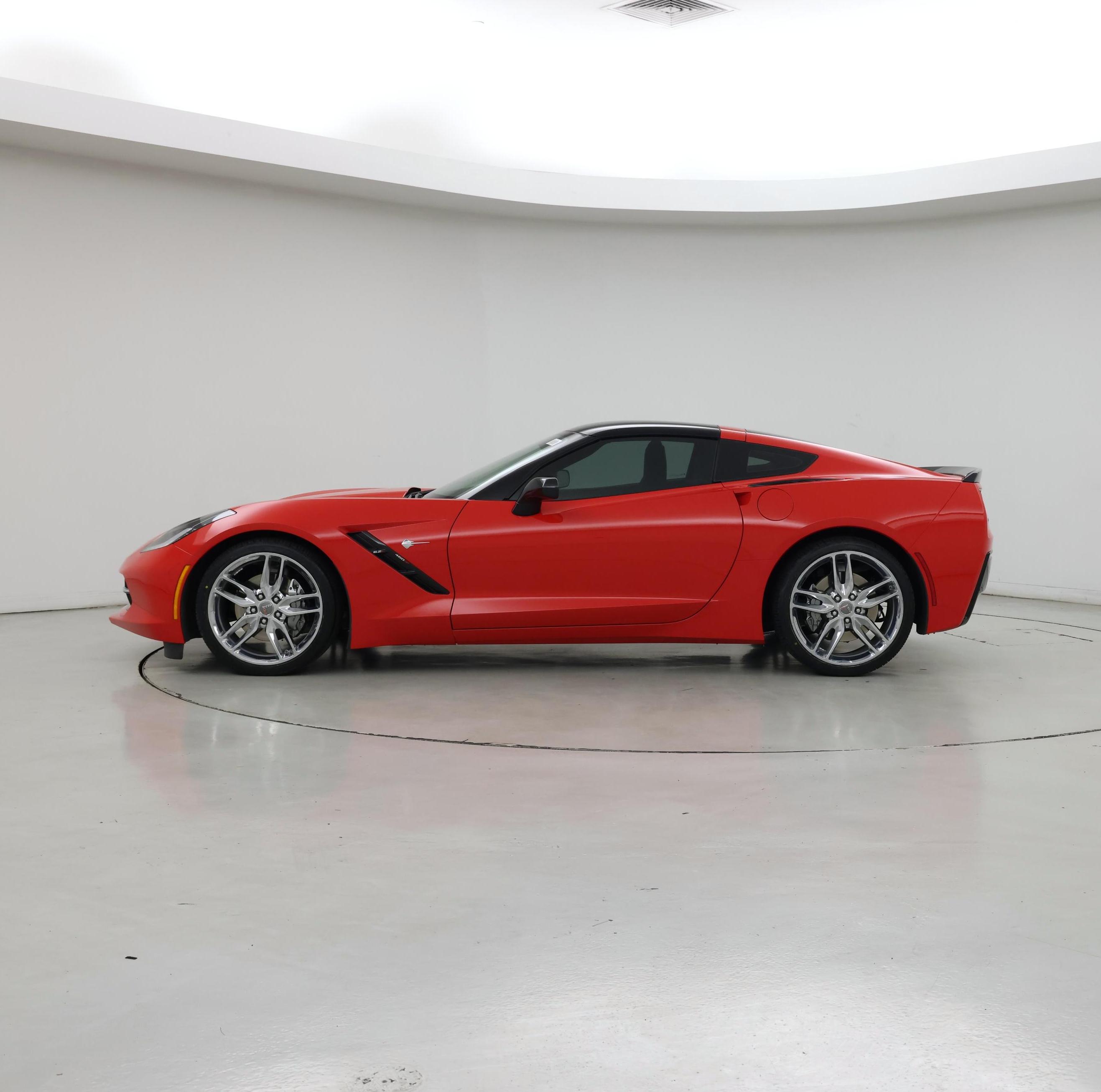 Thumbnail: 2015 Chevrolet Corvette - 3