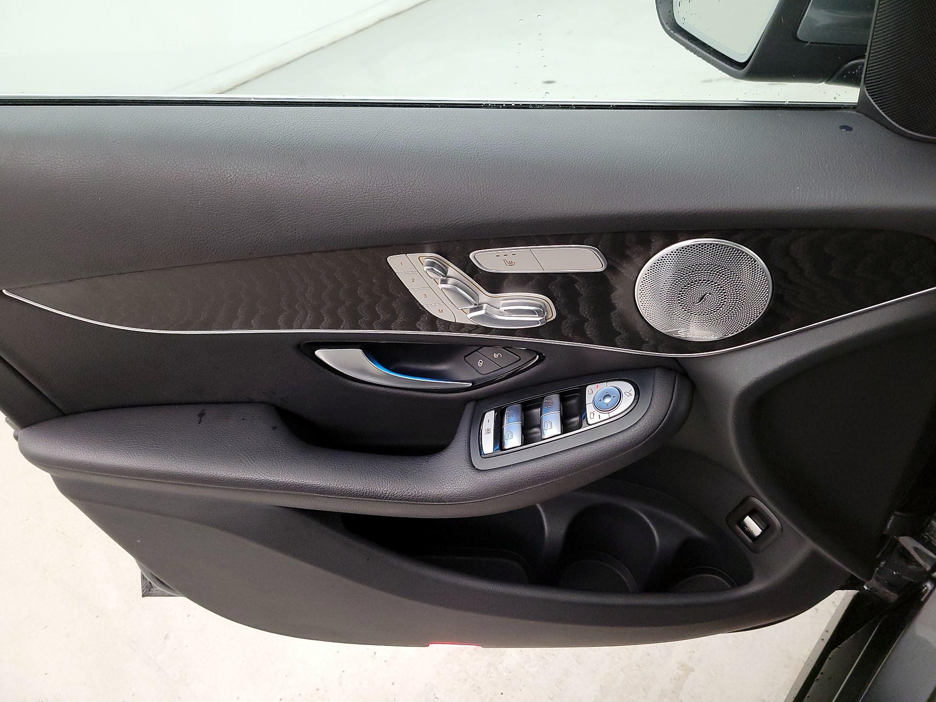 Thumbnail: 2017 Mercedes-Benz GLC - 12