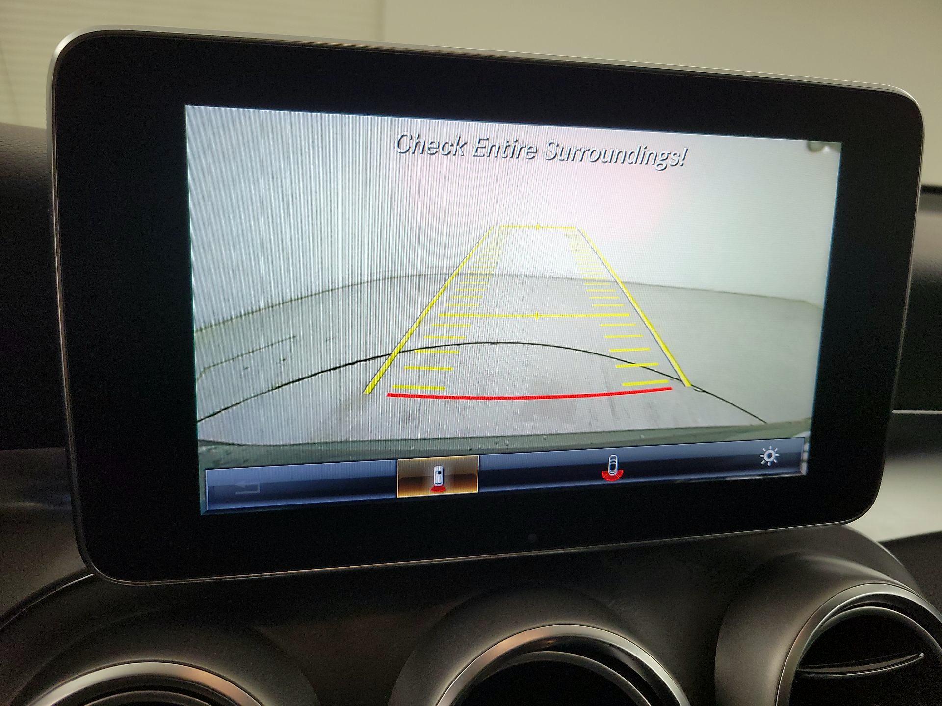 Thumbnail: 2017 Mercedes-Benz GLC - 15