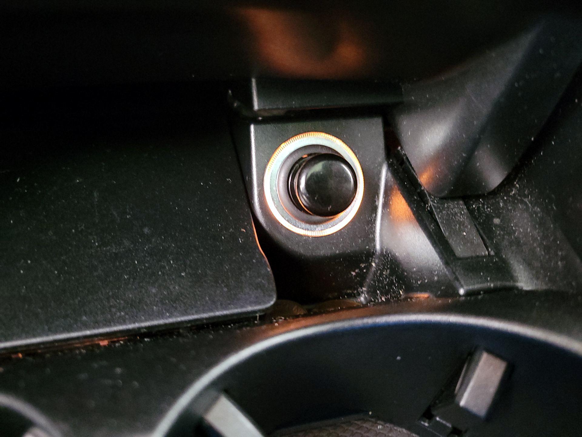 Thumbnail: 2017 Mercedes-Benz GLC - 19