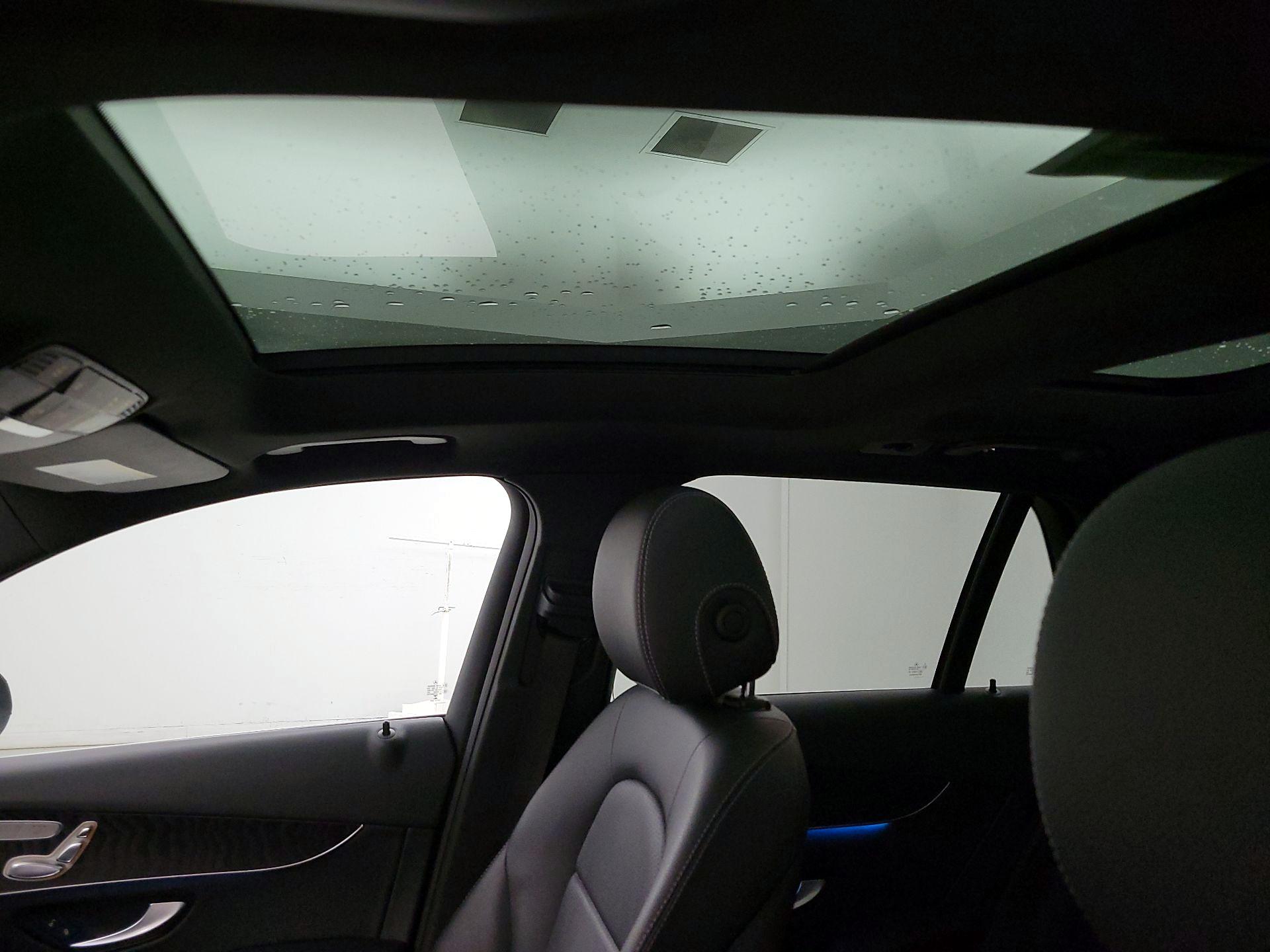 Thumbnail: 2017 Mercedes-Benz GLC - 20