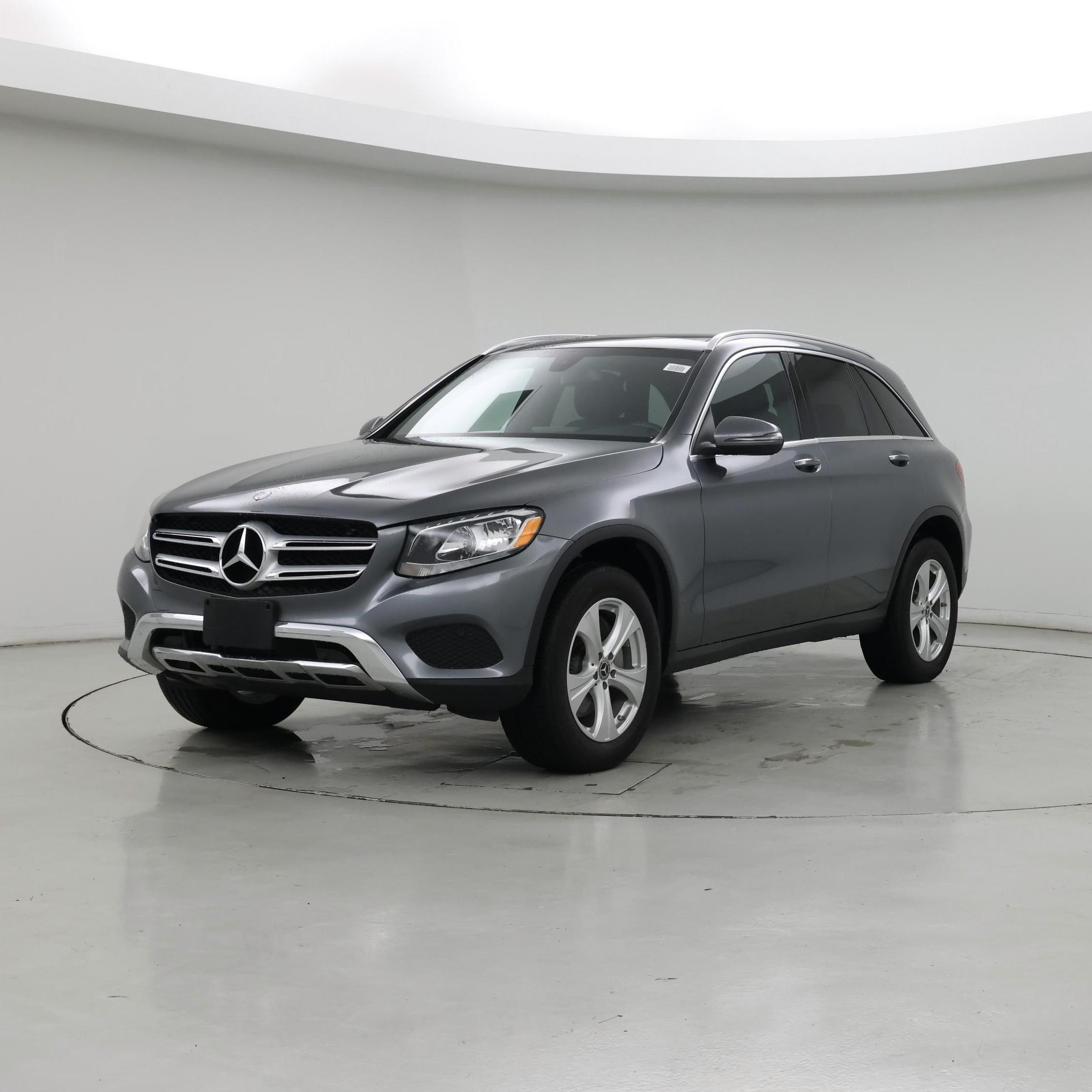 Thumbnail: 2017 Mercedes-Benz GLC - 4