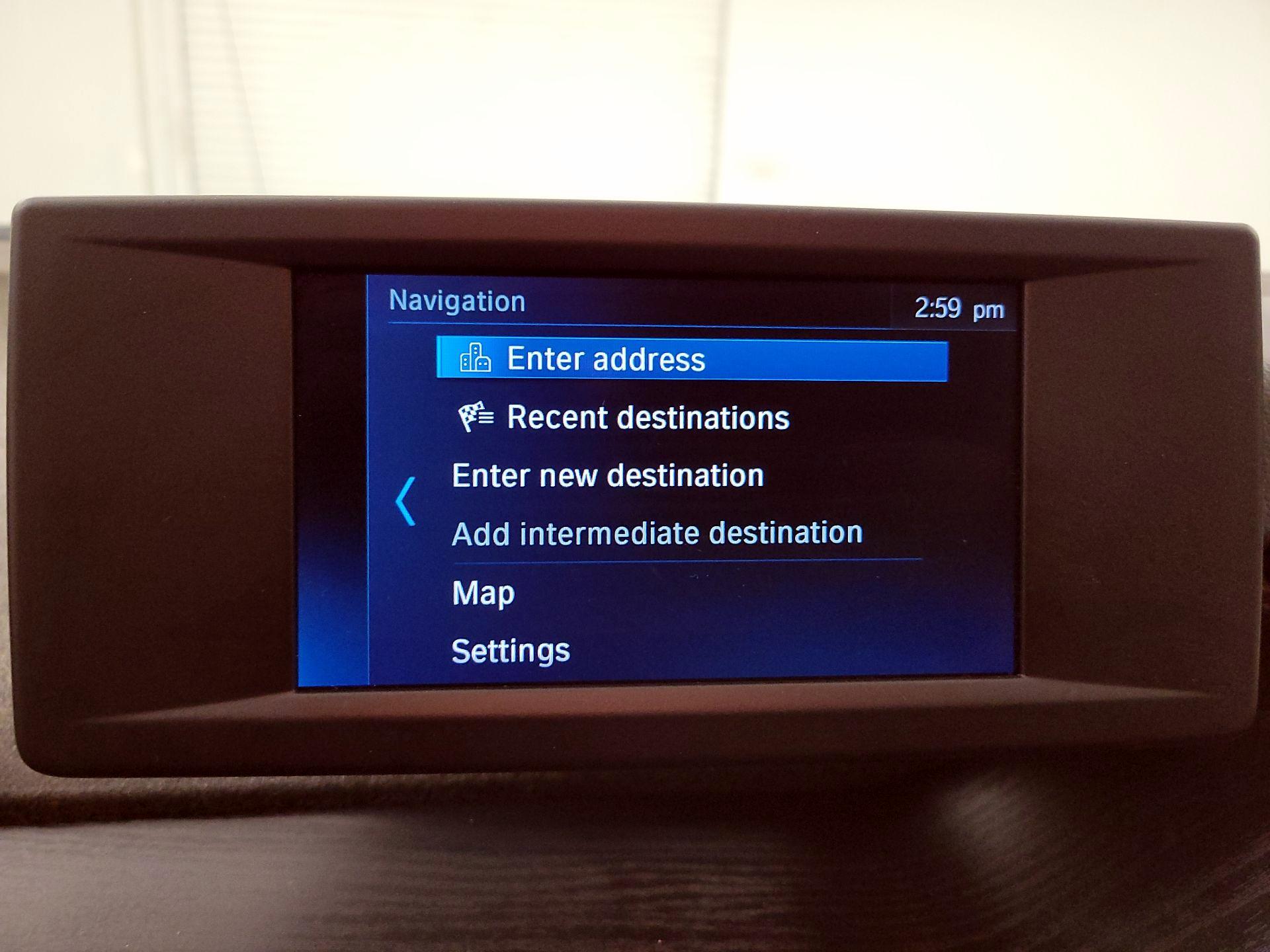 Thumbnail: 2019 BMW i3 - 14