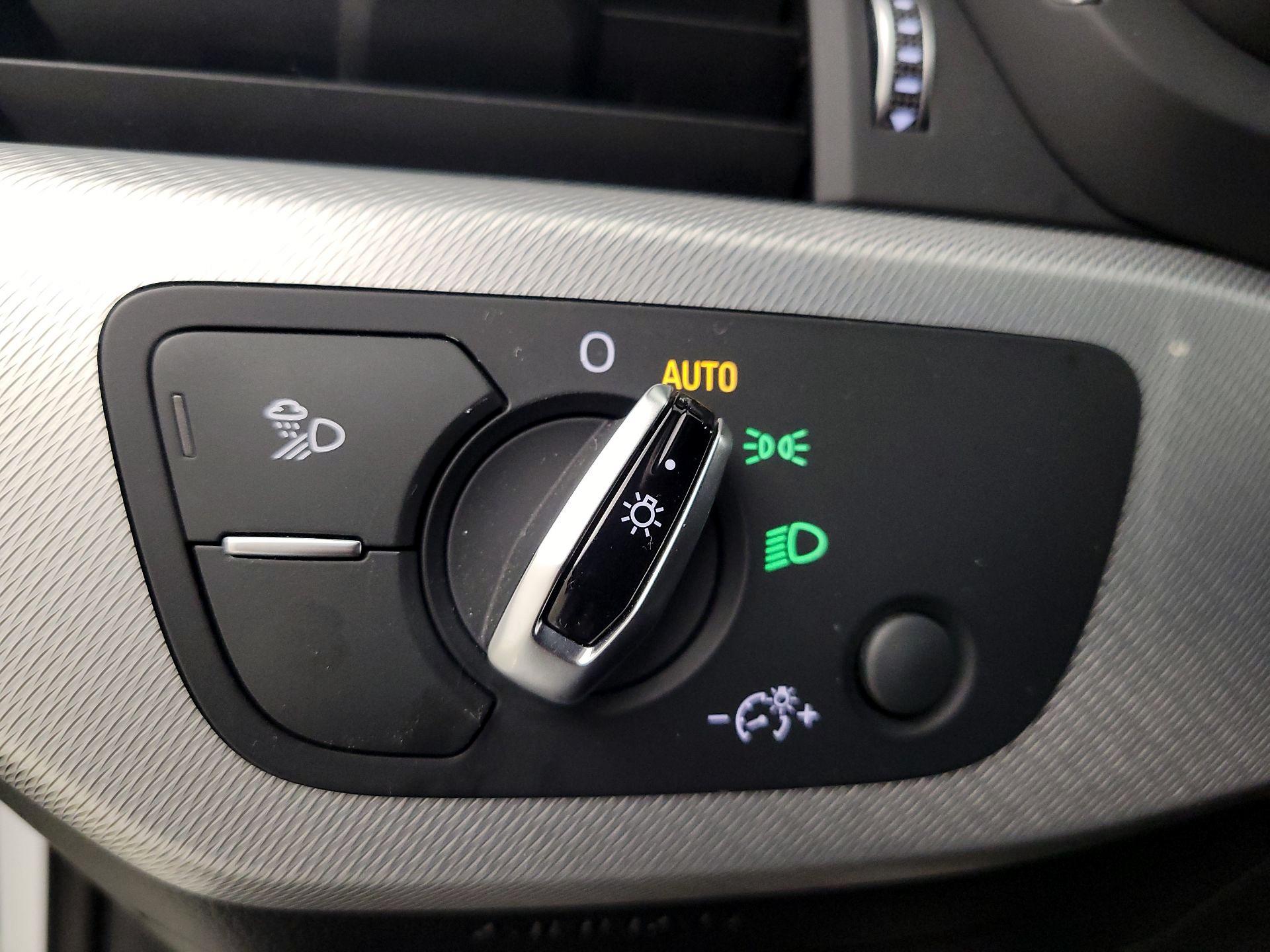 Thumbnail: 2018 Audi A4 - 13