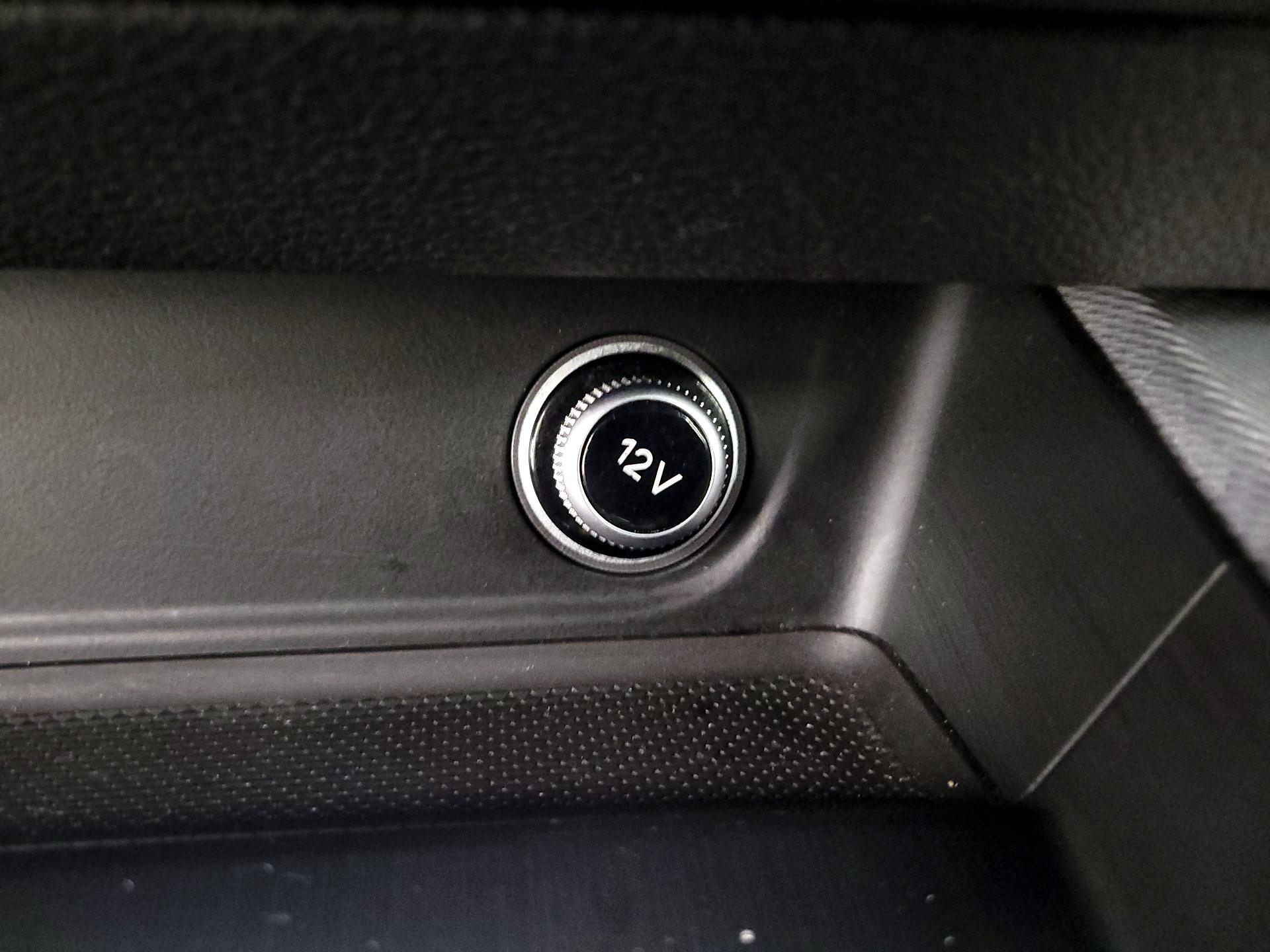 Thumbnail: 2018 Audi A4 - 18