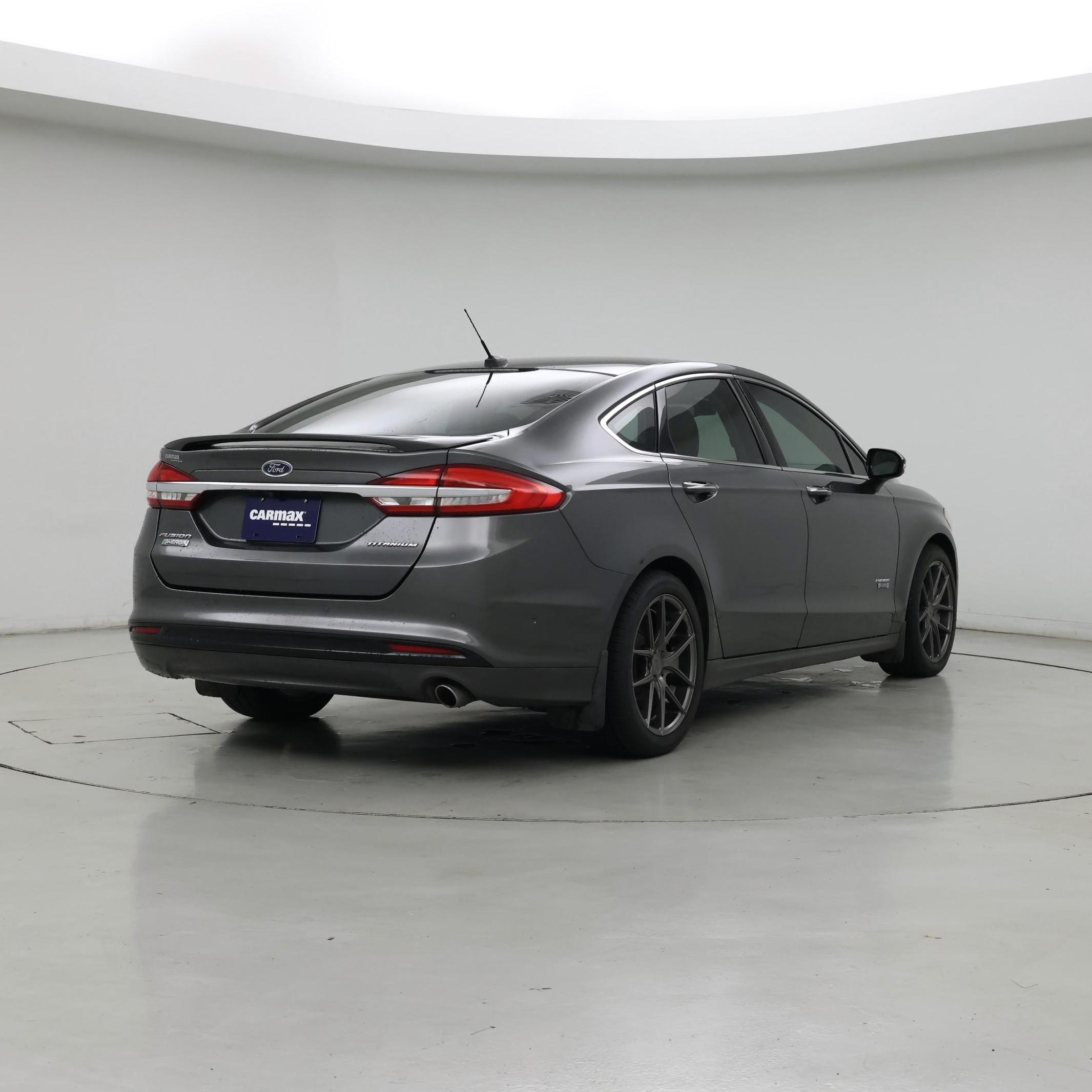 Thumbnail: 2017 Ford Fusion - 8