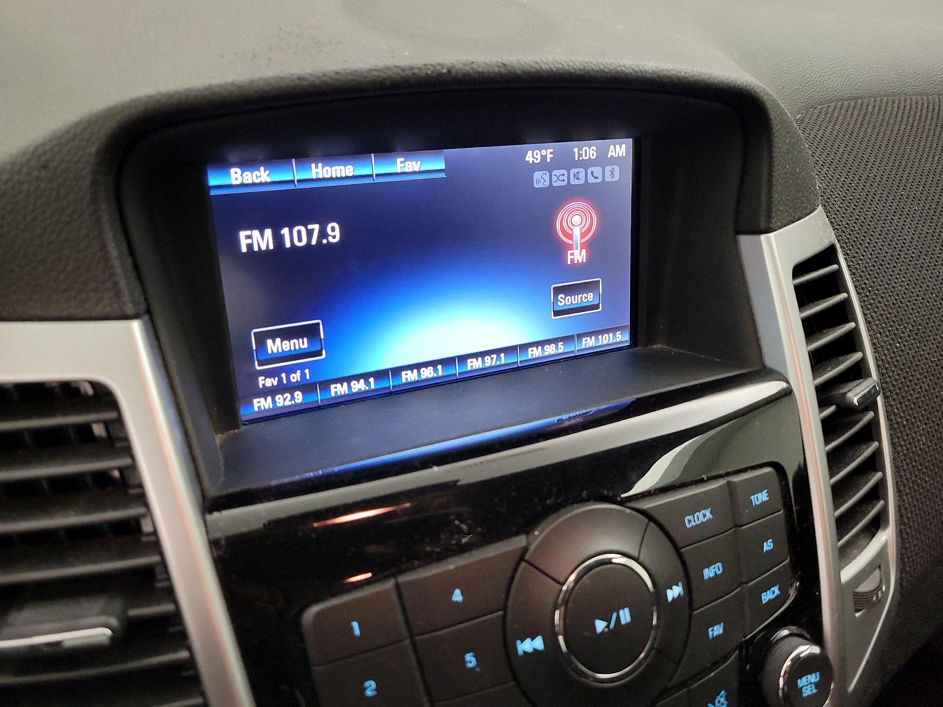 Thumbnail: 2016 Chevrolet Cruze - 15