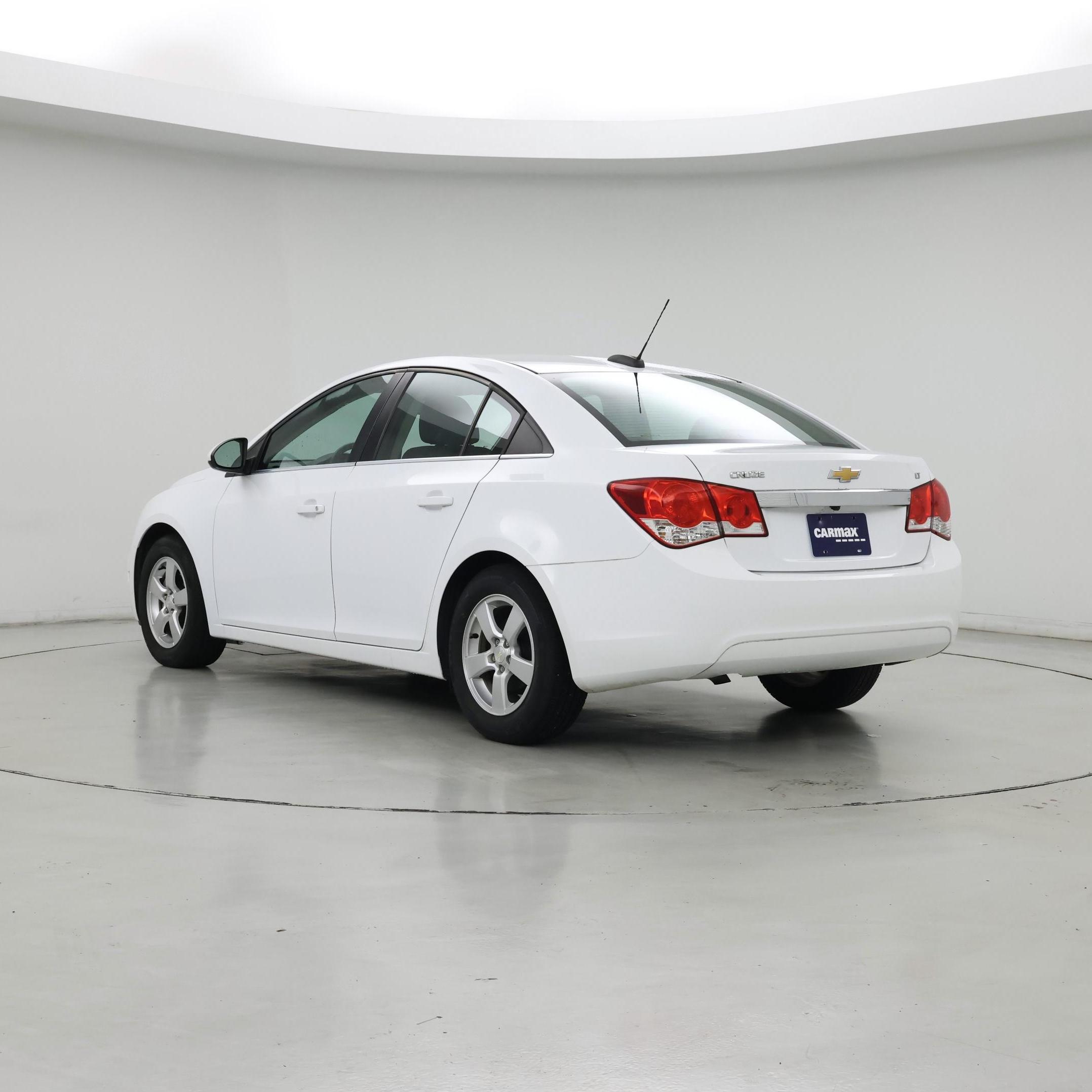 Thumbnail: 2016 Chevrolet Cruze - 2