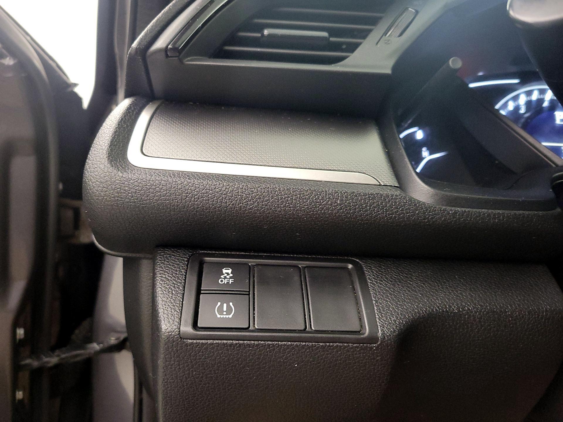 Thumbnail: 2018 Honda Civic - 13