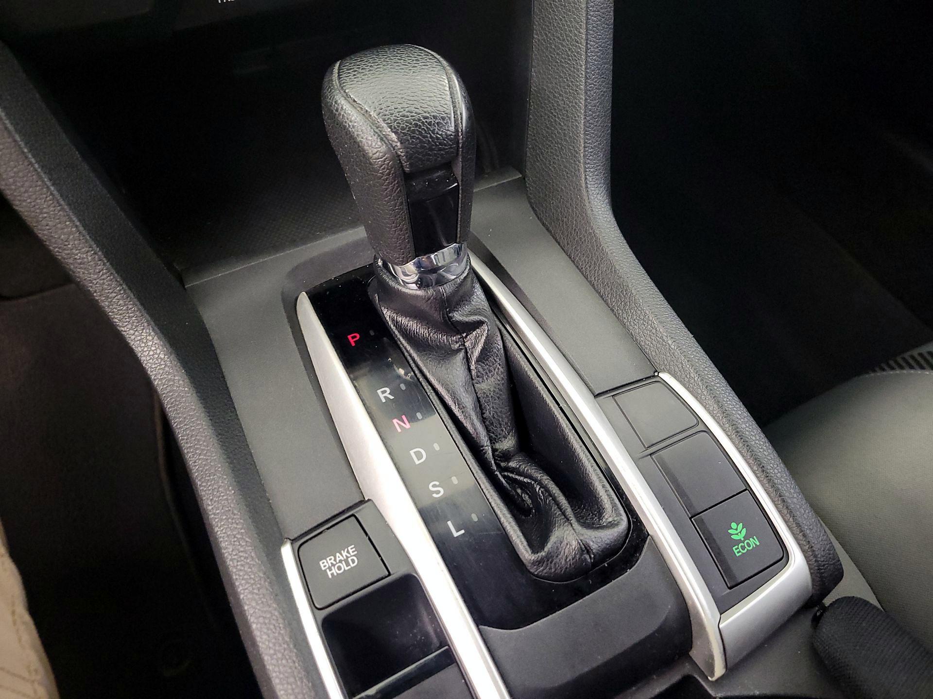 Thumbnail: 2018 Honda Civic - 17