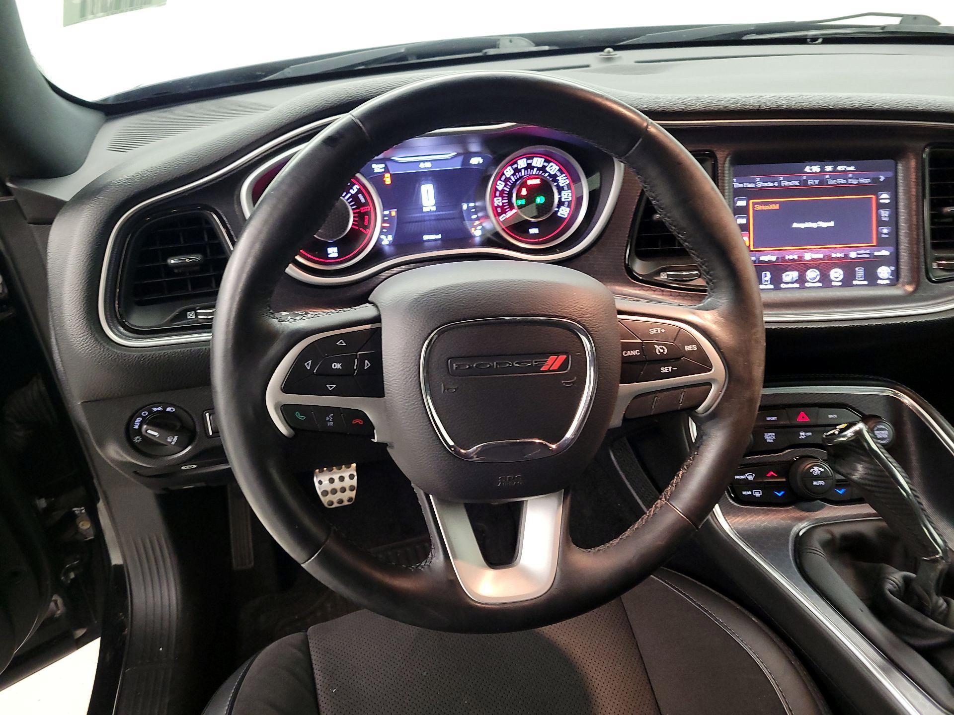 Thumbnail: 2015 Dodge Challenger - 10