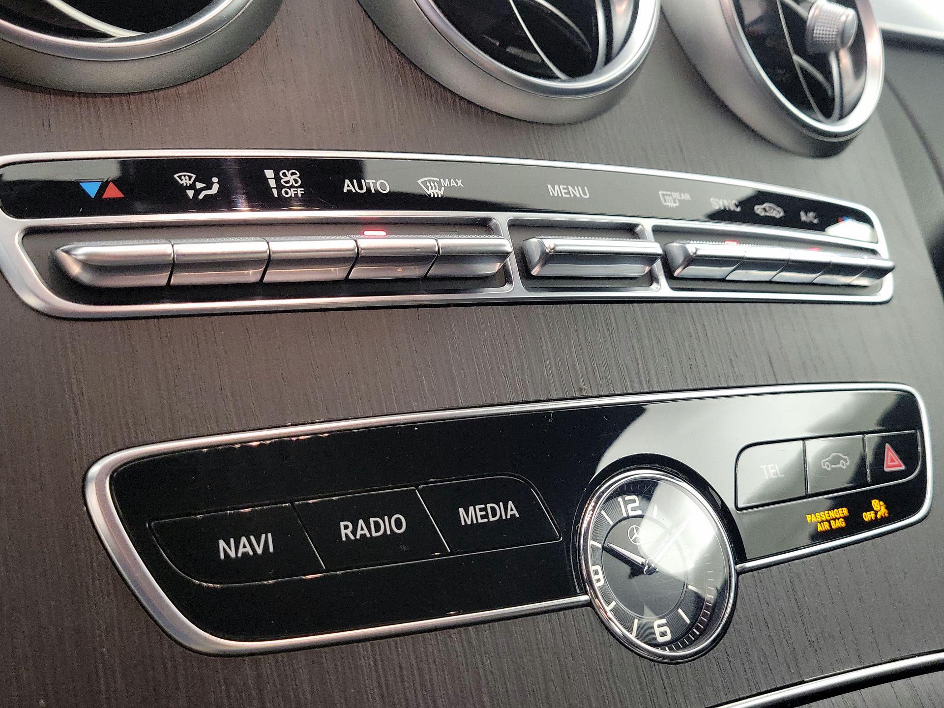 Thumbnail: 2021 Mercedes-Benz C-Class - 16